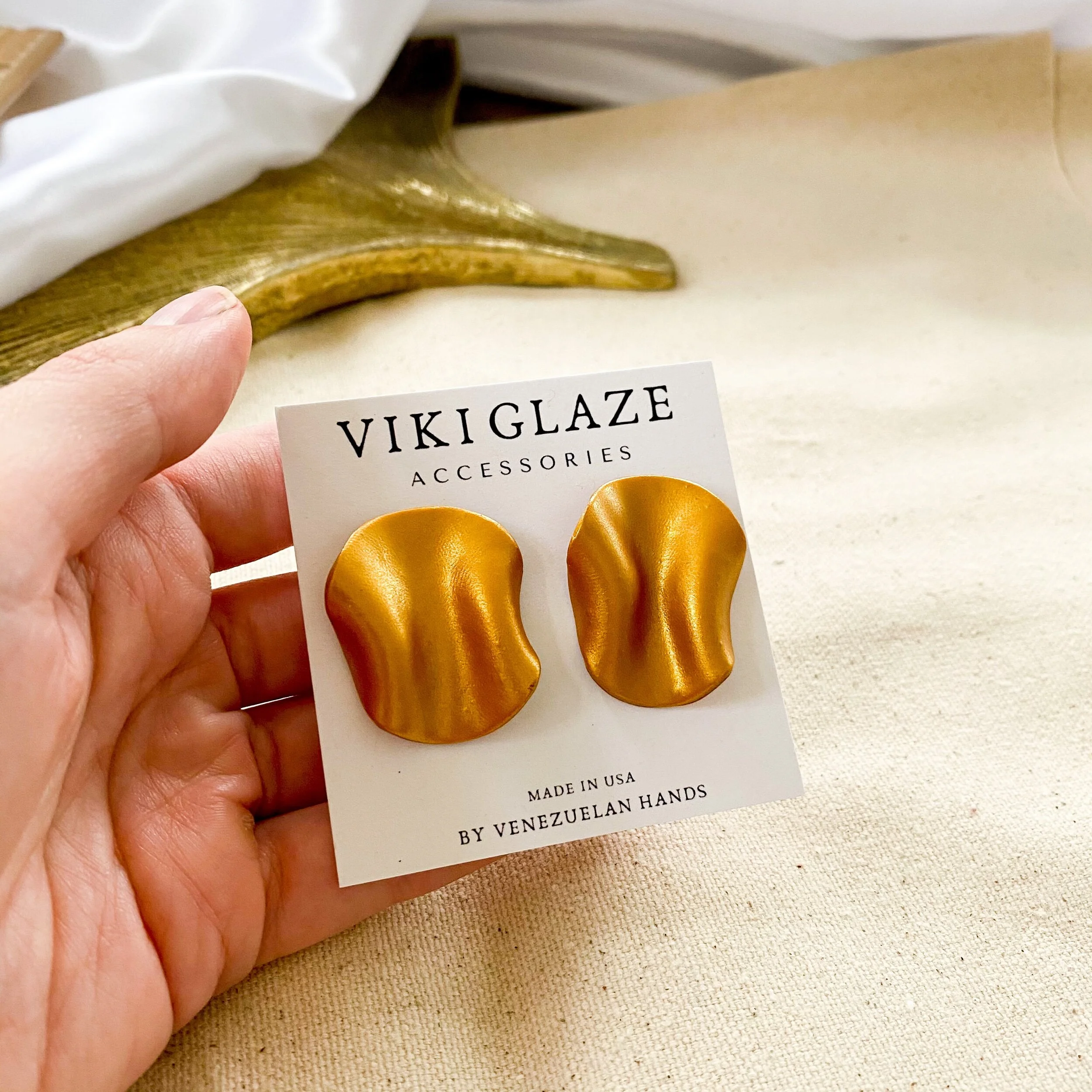 A5ACC912-AD48-48BE-BC0F-58857EB82AC4