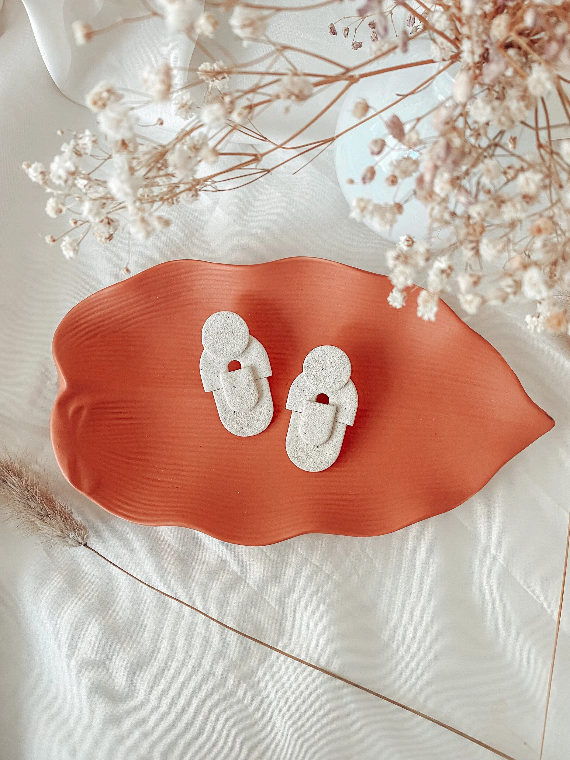 1764BEA8-B21C-4F09-B85F-D072A72D5787