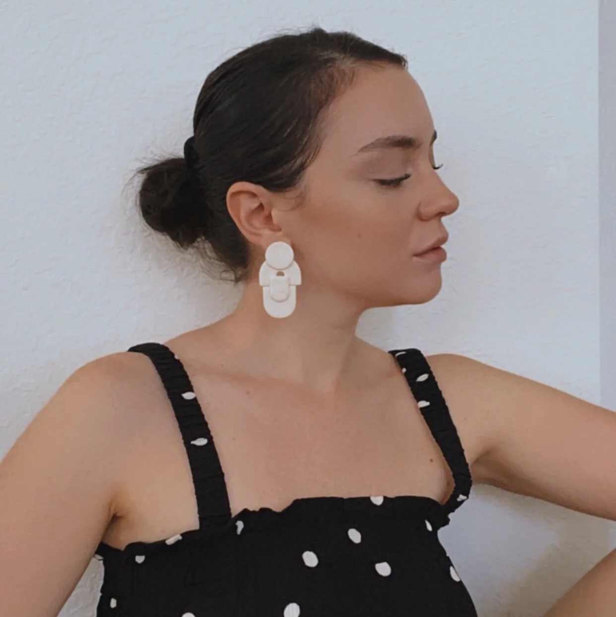 E9F5225C-449A-442D-A6F1-712103561B6B