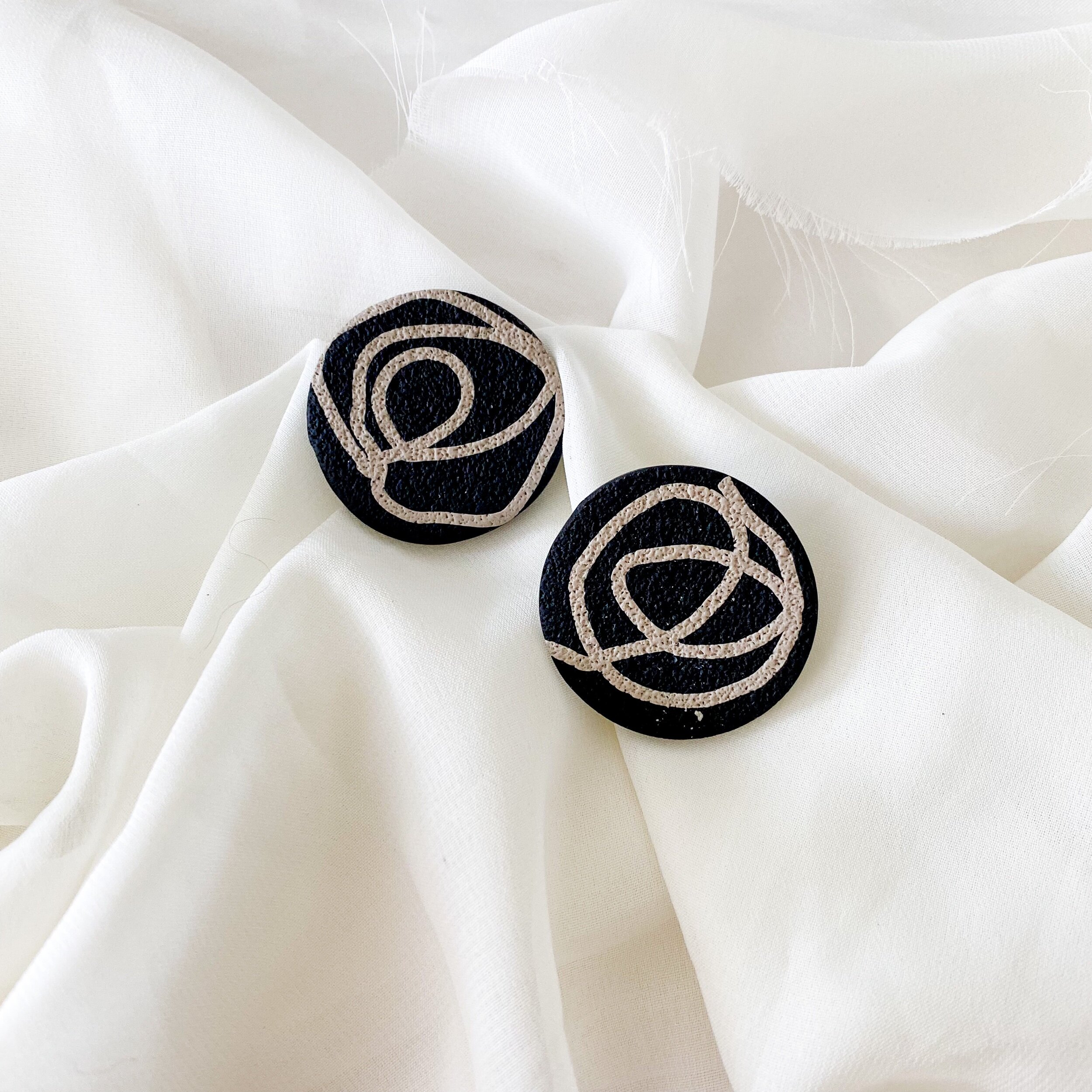 7AC2E883-0C13-4451-9DD1-EE1475987C03