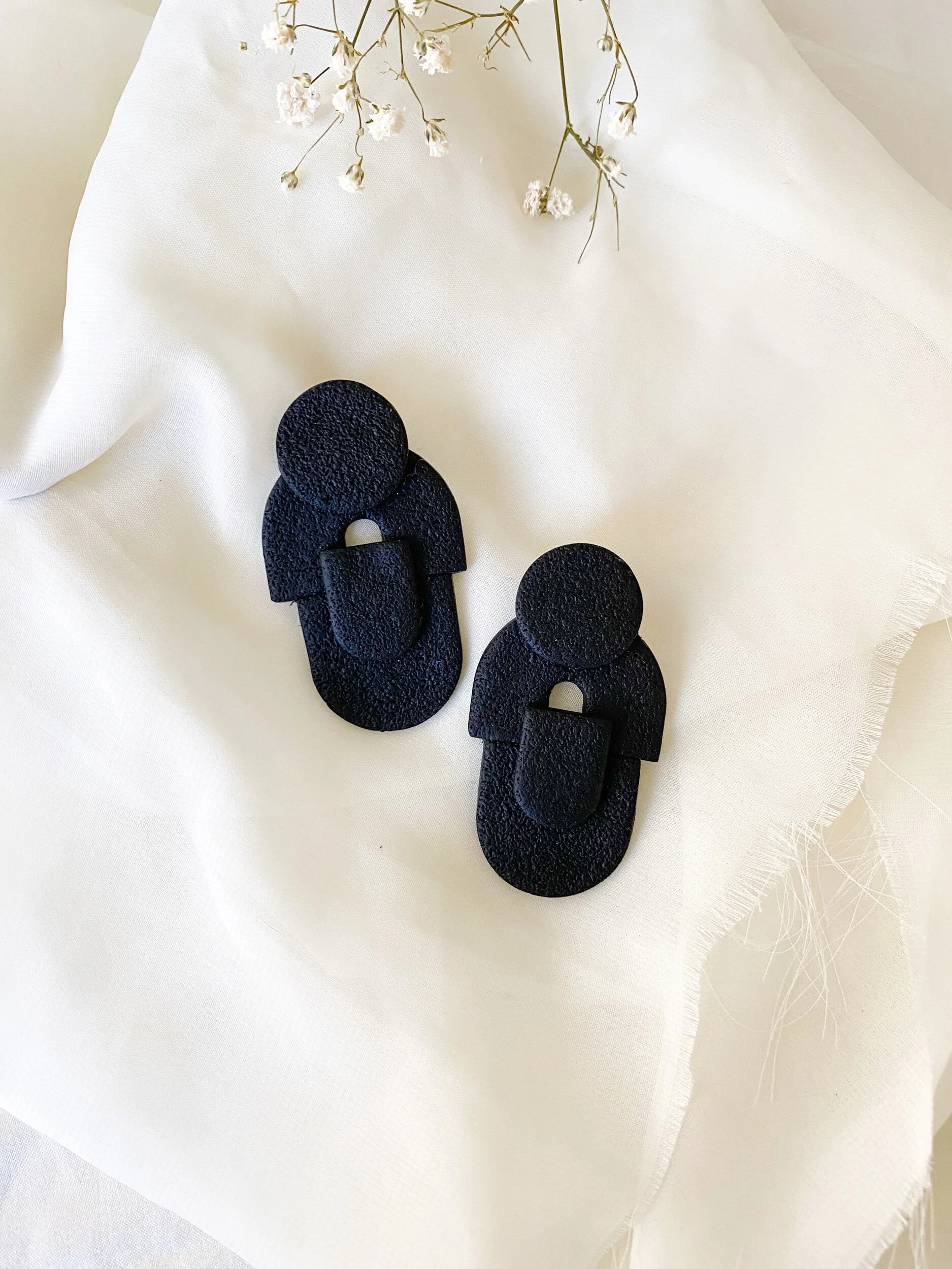 C9695186-C256-49B6-8C2B-24DACAB0930E