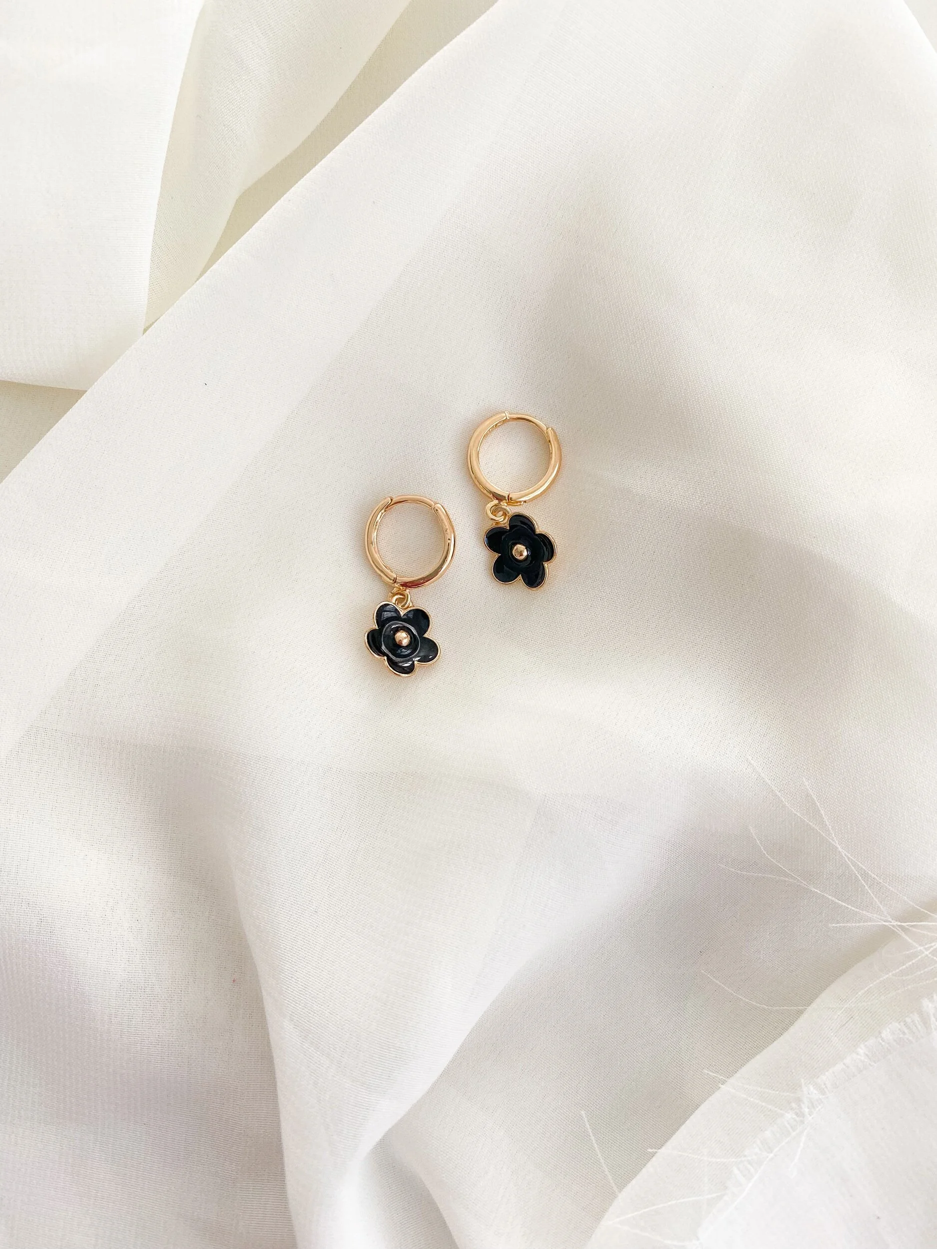 C5F38F9C-04DD-4070-802E-061D50B84D70