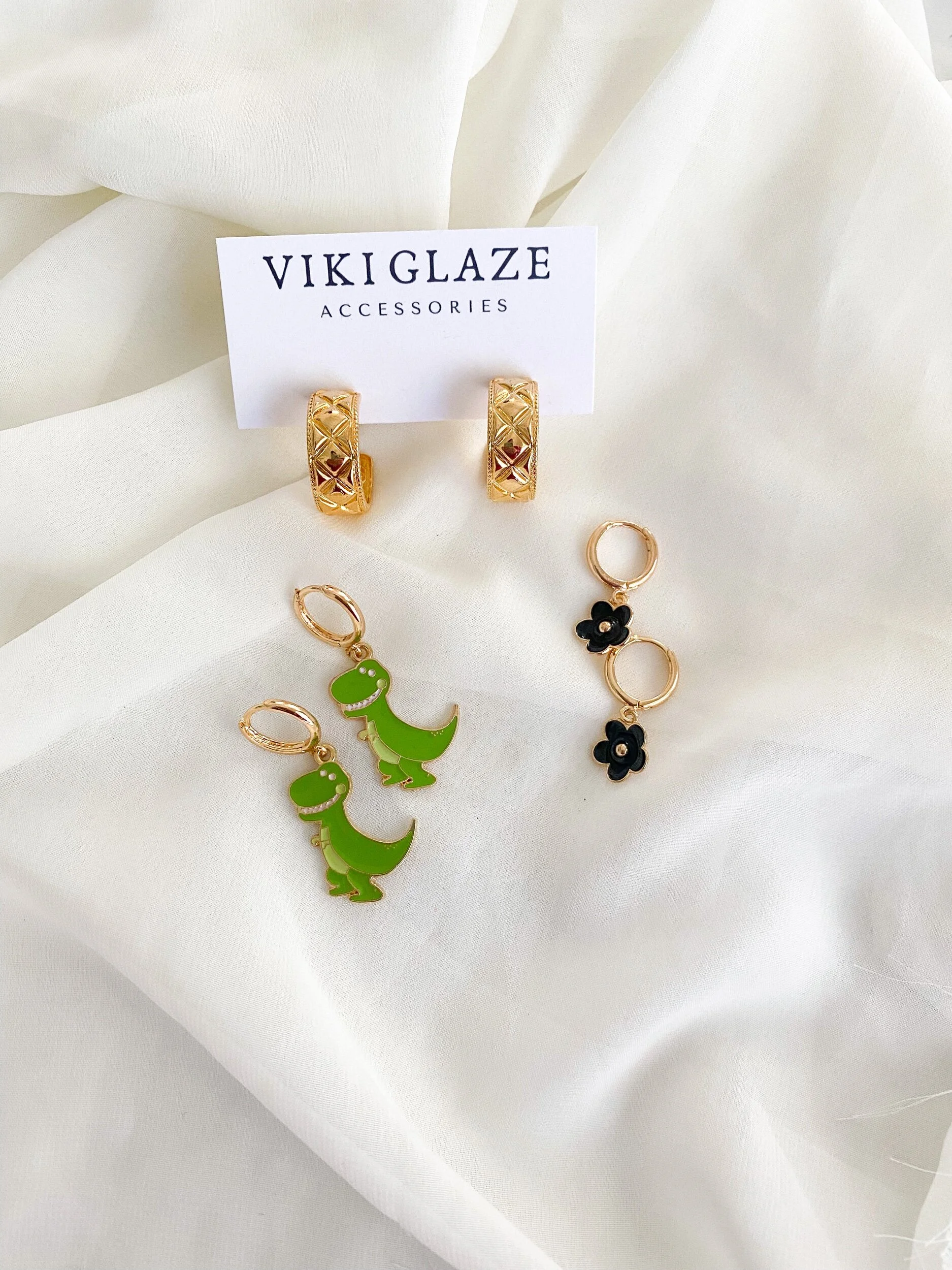 FDEDA8EC-629B-4C09-8B7C-7E795E73B893