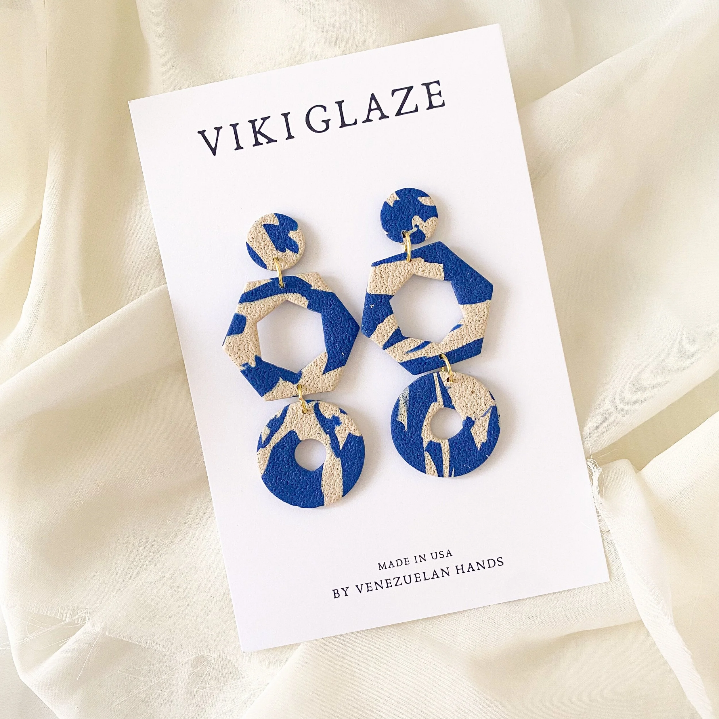 A9CACE59-42DC-4208-8A31-A0817C8FDF9C