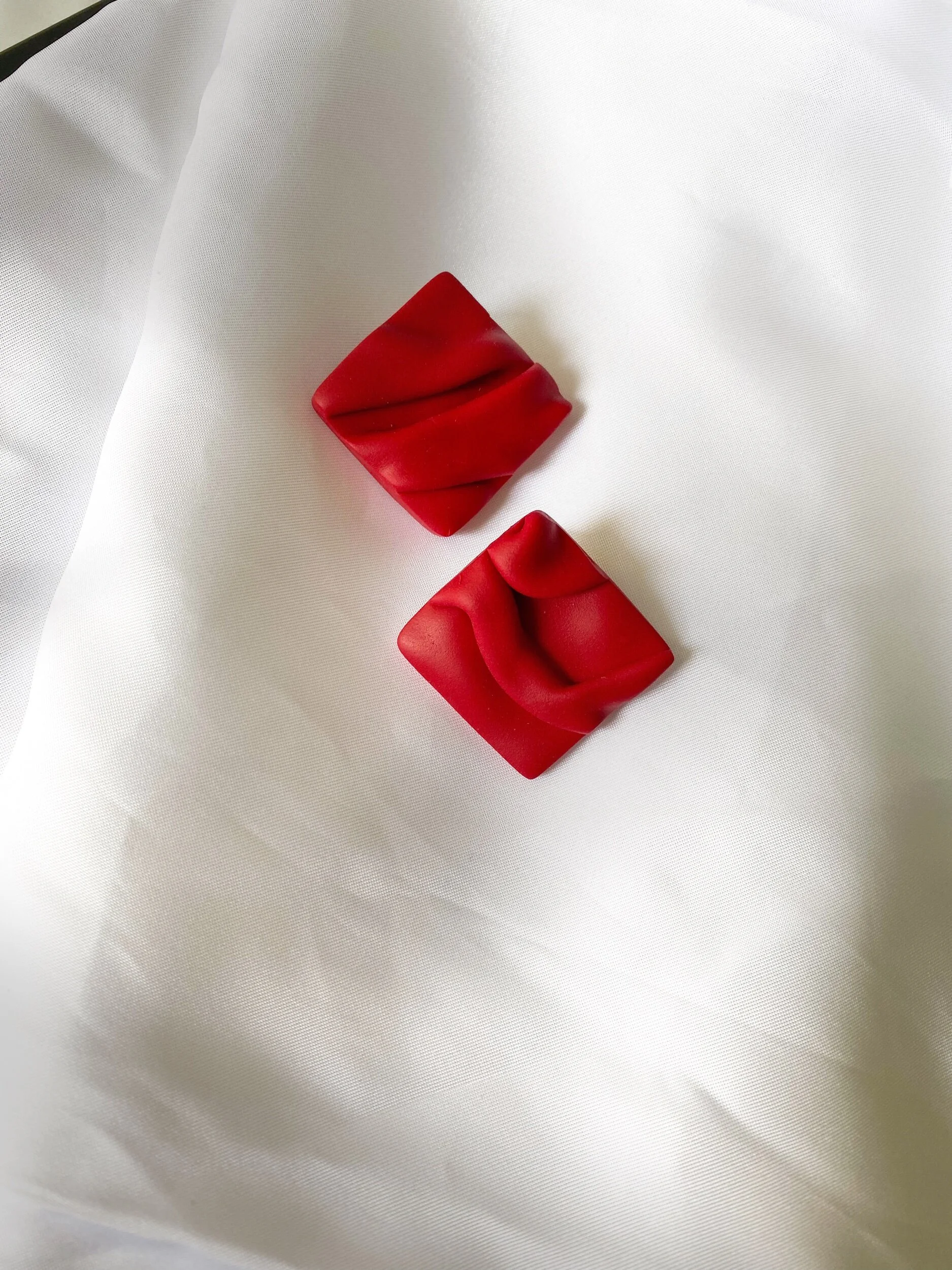 425F6F29-39C6-48B6-AD49-D96649248406