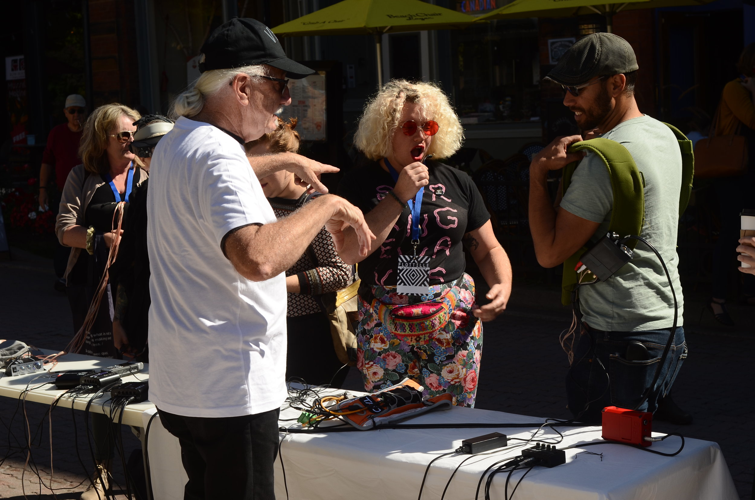  David Bobier and Anna Karpinski, The Vibrational Mapping Project, 2017. Workshop. Photo: Will Baker. 