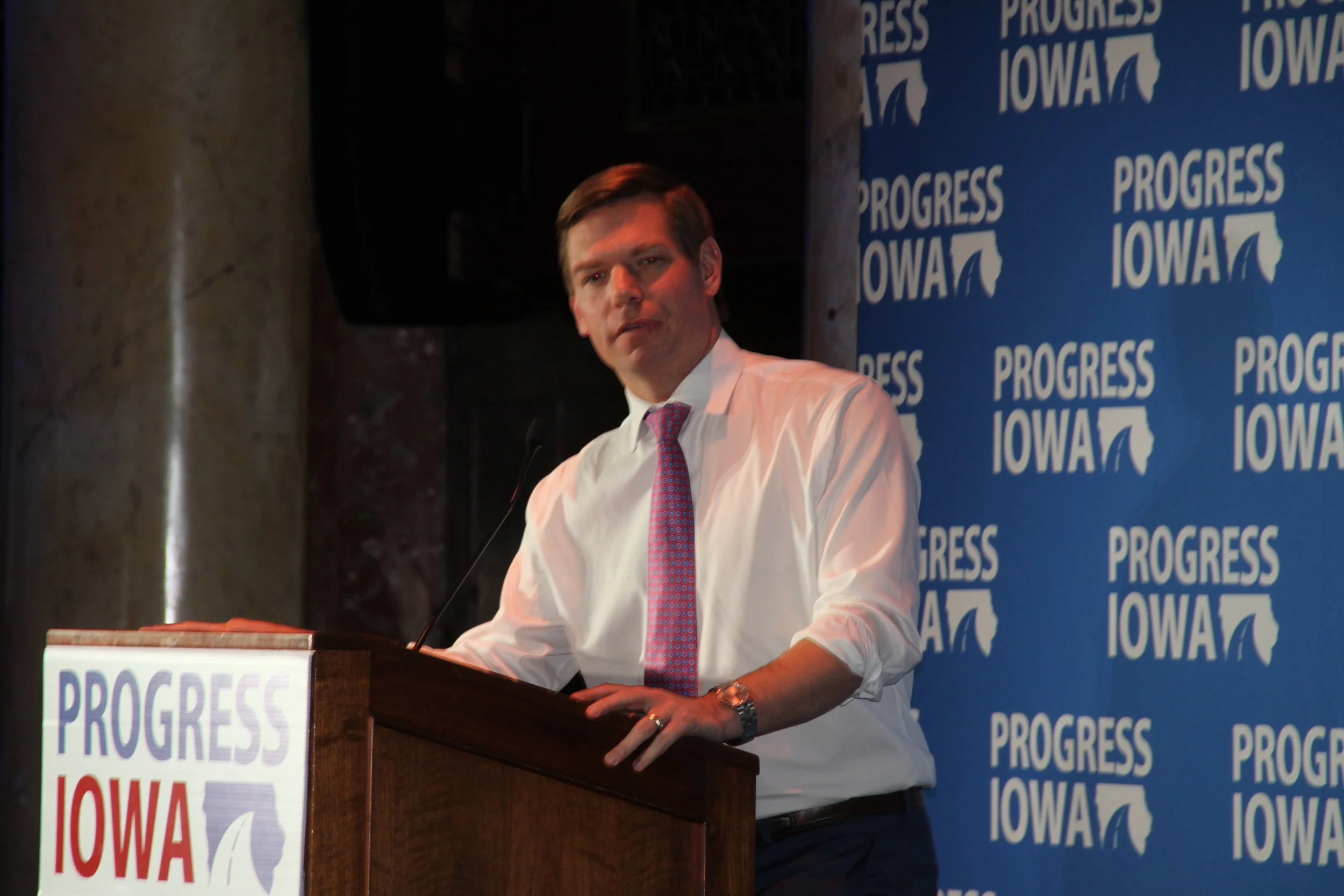 Sac City native Swalwell may run for president