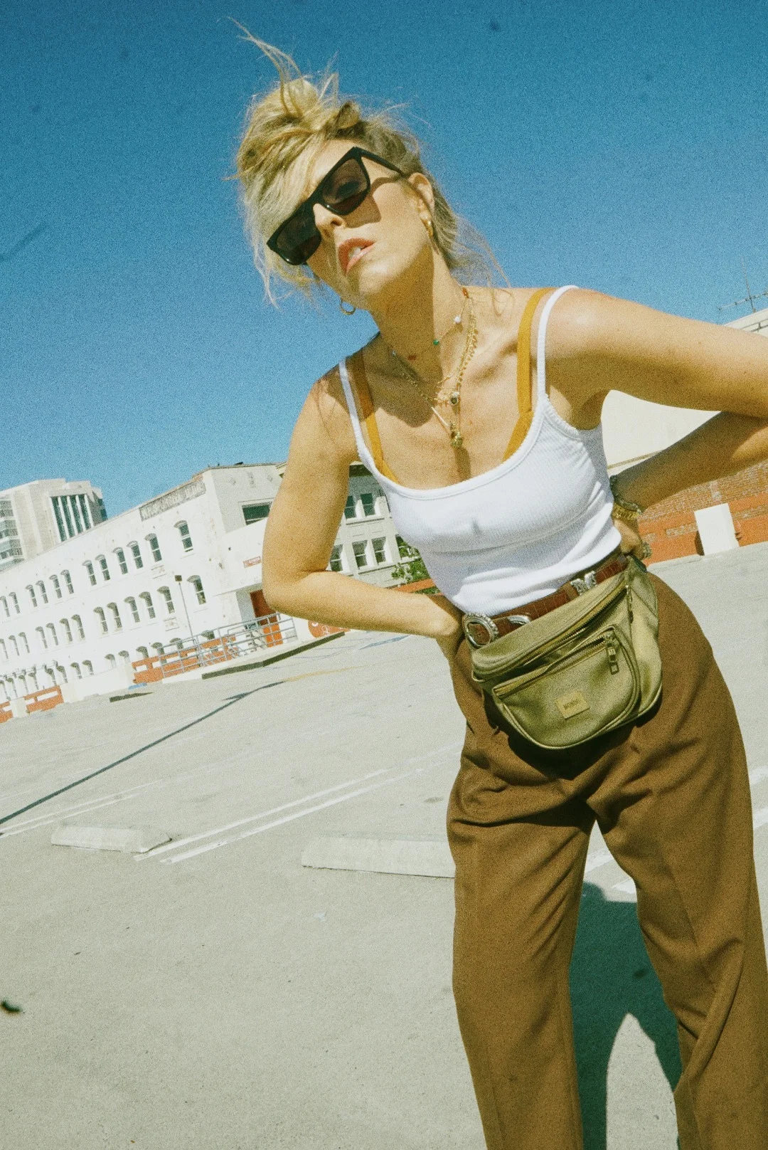 AN ODE TO MY SUNNIES