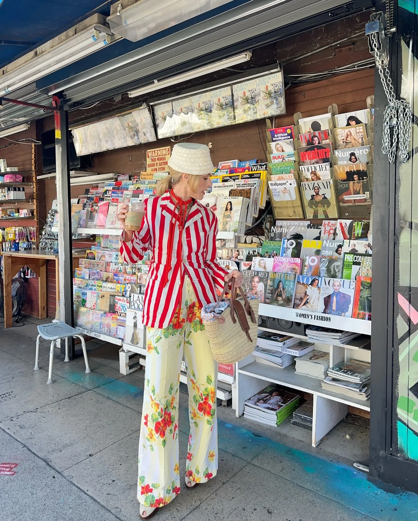 the SPRING PARTY PANTS are out and ready to play✨