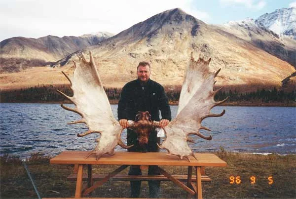 1996- Hunter Jan Lamberts- Guide Stacey Keeler- 71 ½”, B & C score 244 6/8