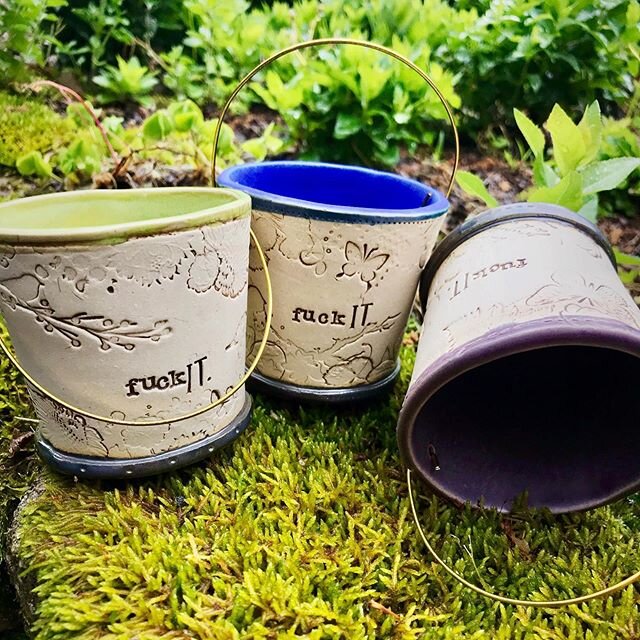 Hey y&rsquo;all! What a shitshow, huh? Sometimes you just have to chuck it in the fuck it bucket. Just so happens I&rsquo;ve made a such a bucket, and I&rsquo;m giving one away&mdash;your choice of color!! Woot! .
.
How, pray tell, do you get your gr