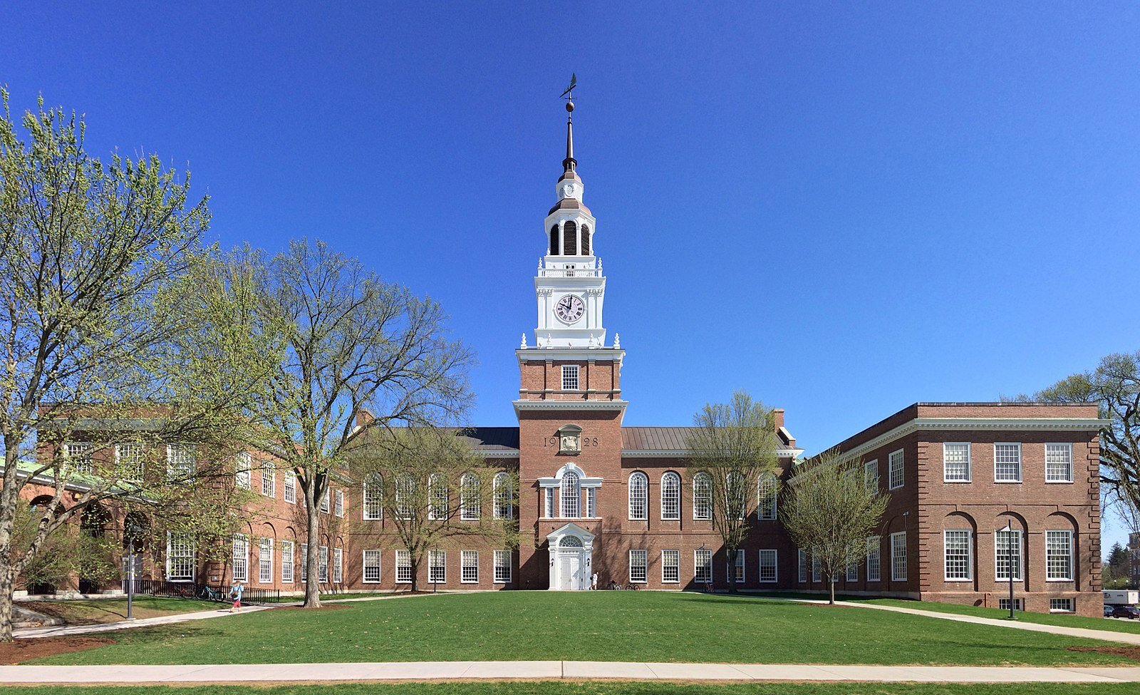 dartmouth college admissions visit