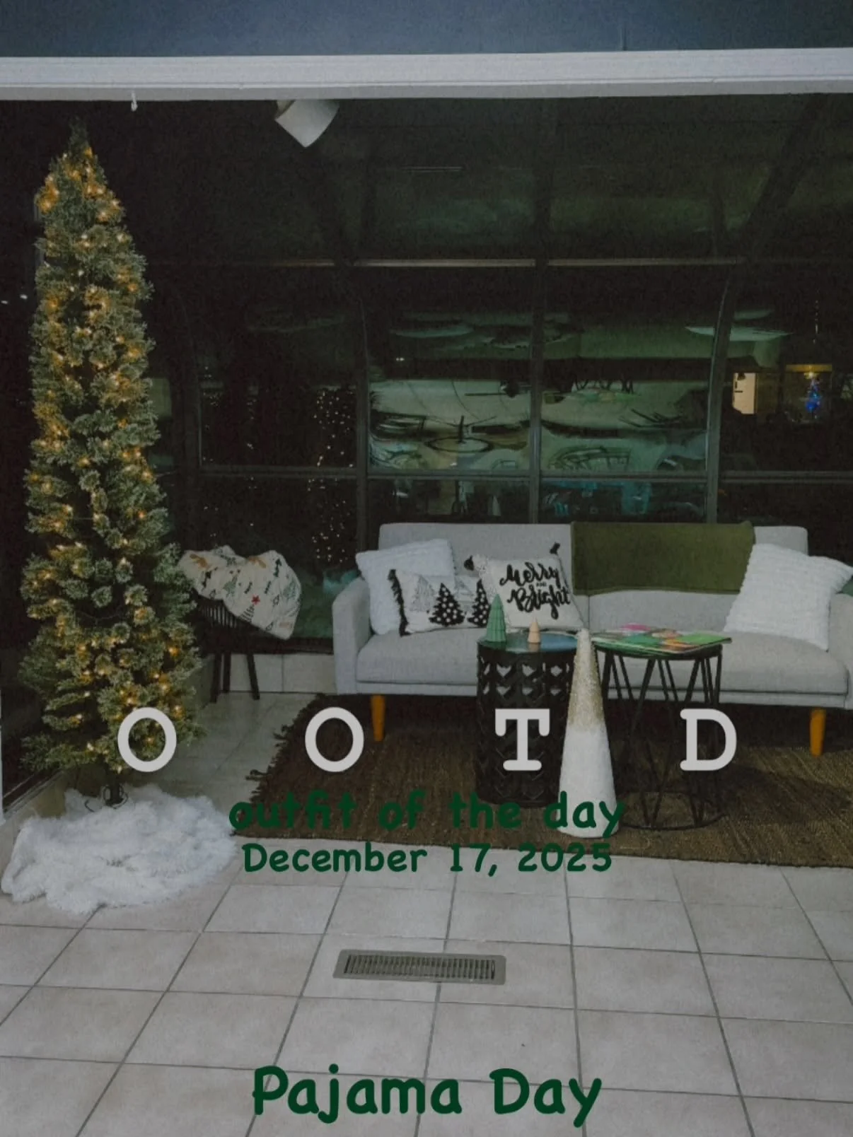 POV: You walk into the salon and everyone&rsquo;s in pajamas. 💤🎄

It&rsquo;s Spirit Week: Pajama Week, and the vibes are immaculate

Teresa is giving sleigh girl sleigh, Steph showed up in full Grinch energy, and Monica understood the assignment wi