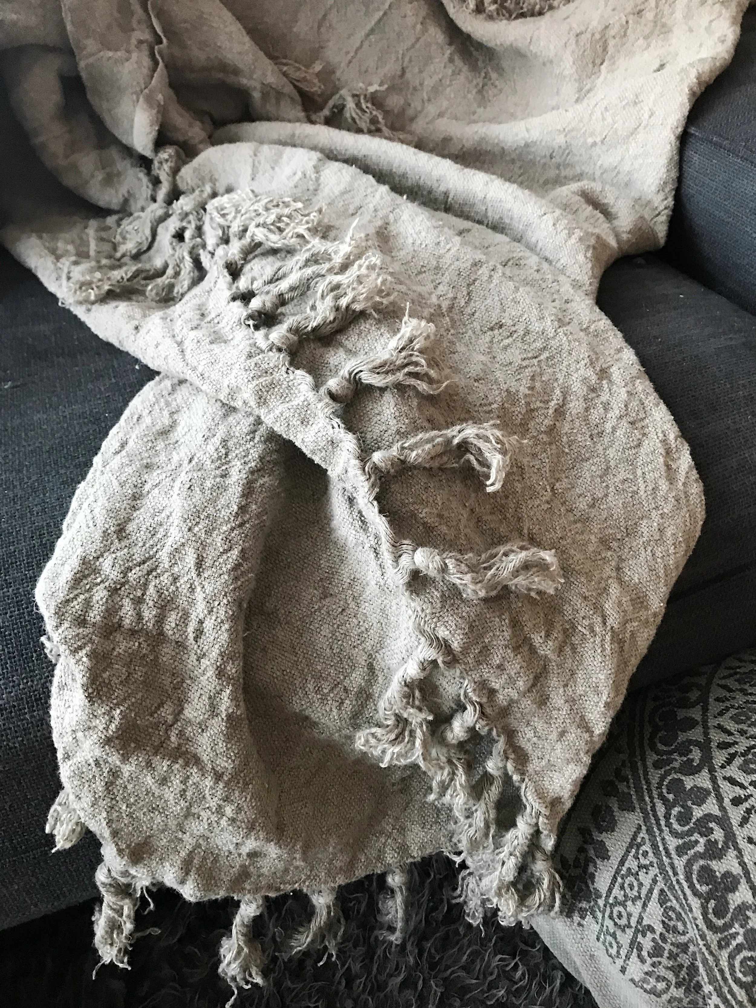 Sara throw/Bed Spread