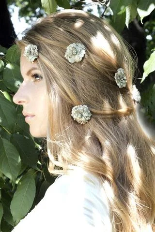 Forget Me Knot Hair Clips