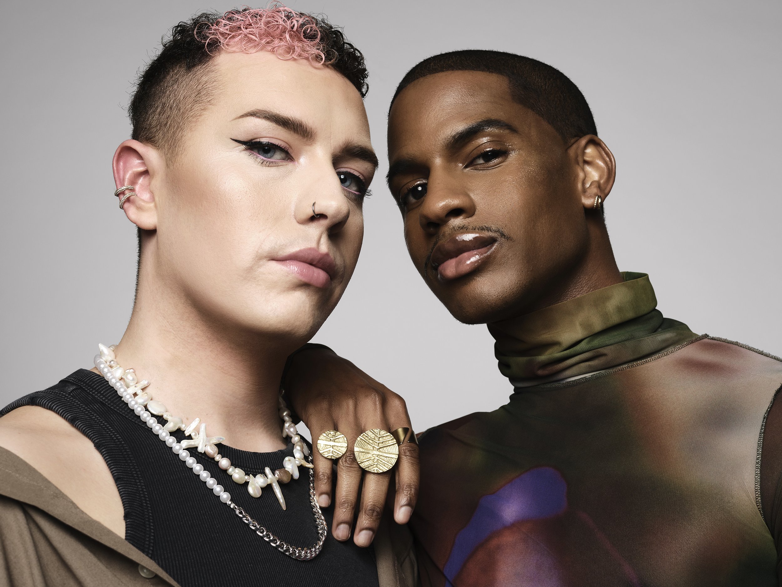 FENTY_001_PHASE2_FTY001_1566_MAIN_4x5.jpg