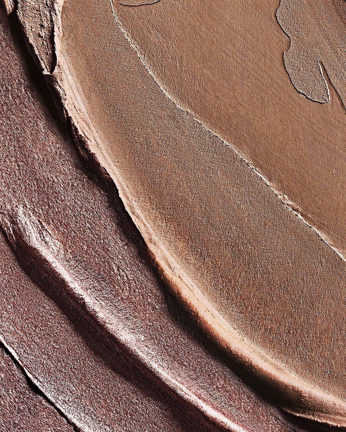 P_4807 SHOT_02_BRONZE_AND_GLOW_MULTISTICK_SPRING_SUMMER_NO7_PRO_ARTIST_COS_AUTUMN_2025_CAMPAIGN107334_MAIN_V9.jpg
