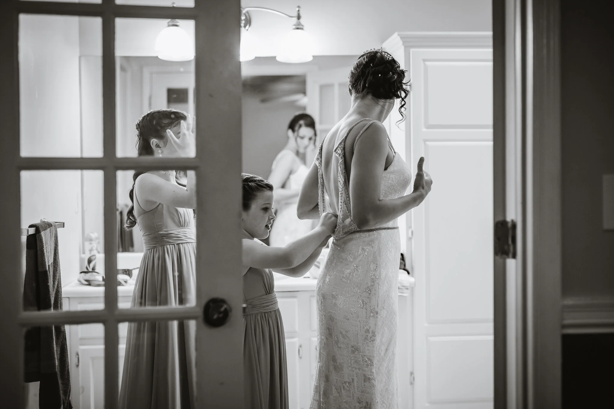 Wedding Mom Daughter-8848.jpg