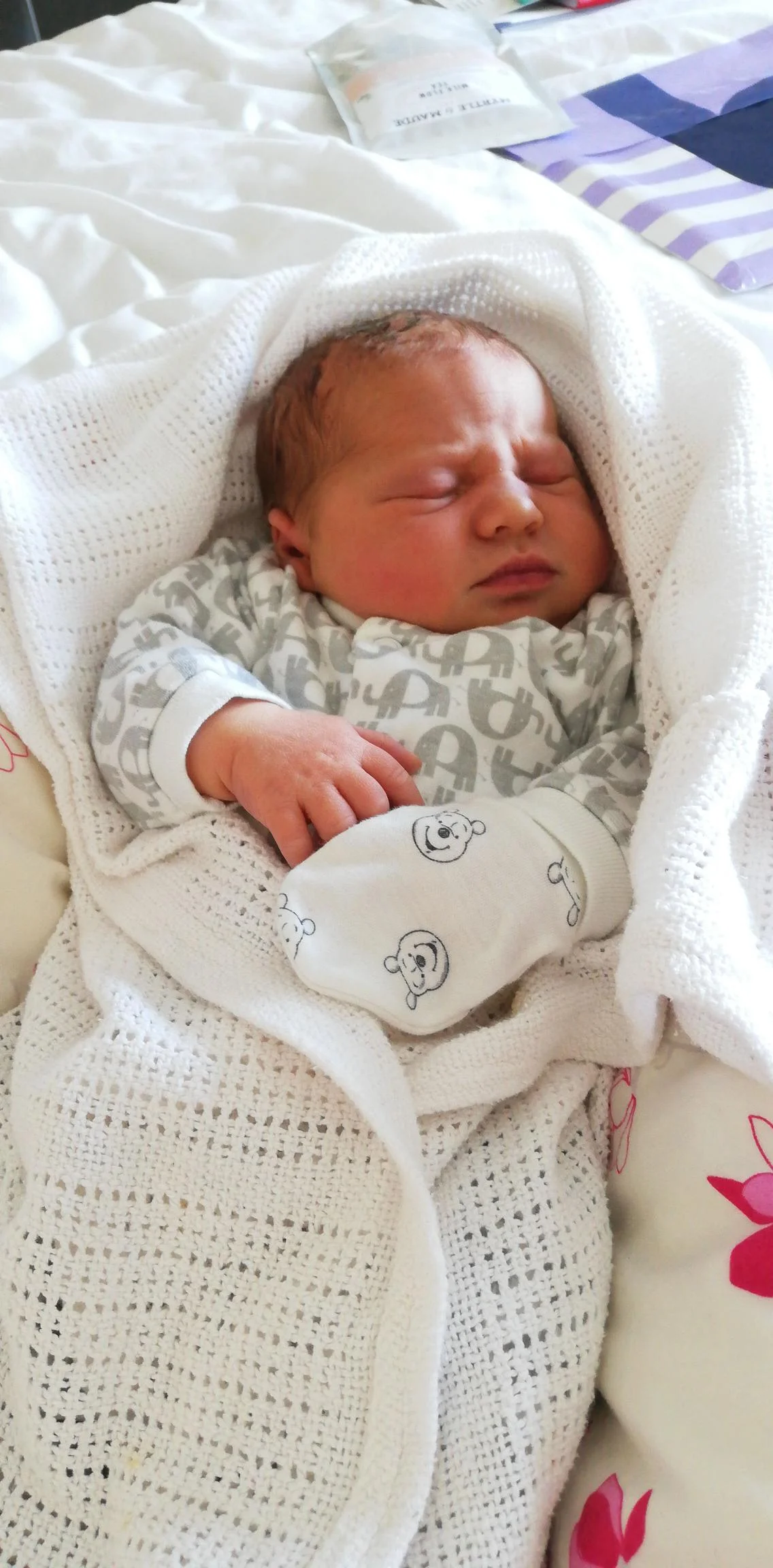 Edie Carr x
