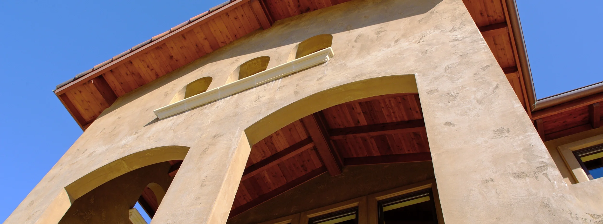Napa_Valley_Italian_Villa_2500x930_2.jpg