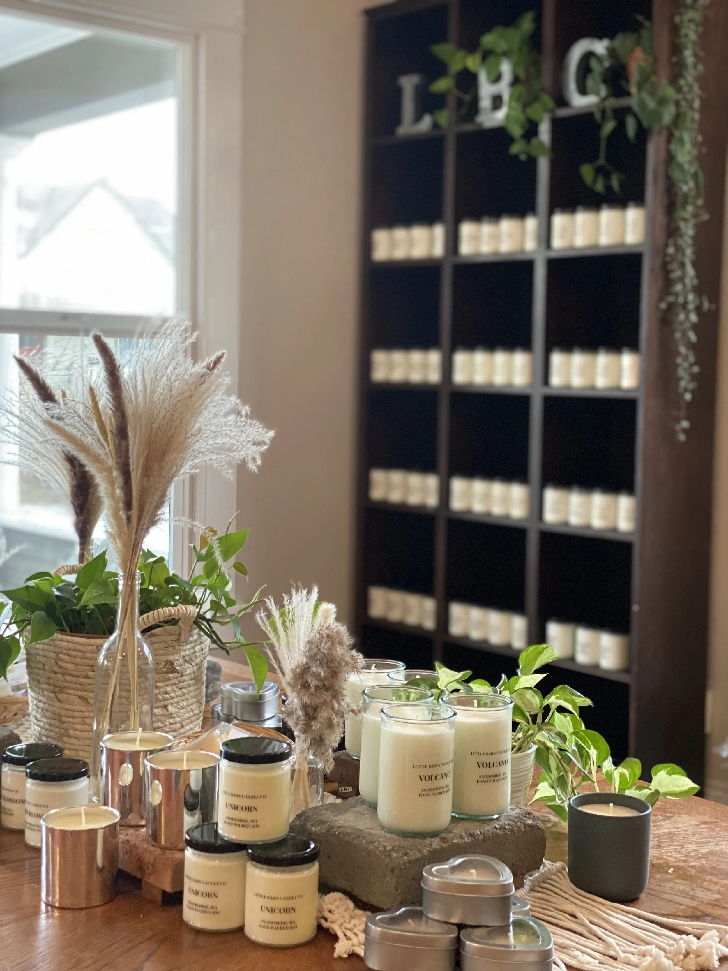 LITTLE BARN CANDLE CO.