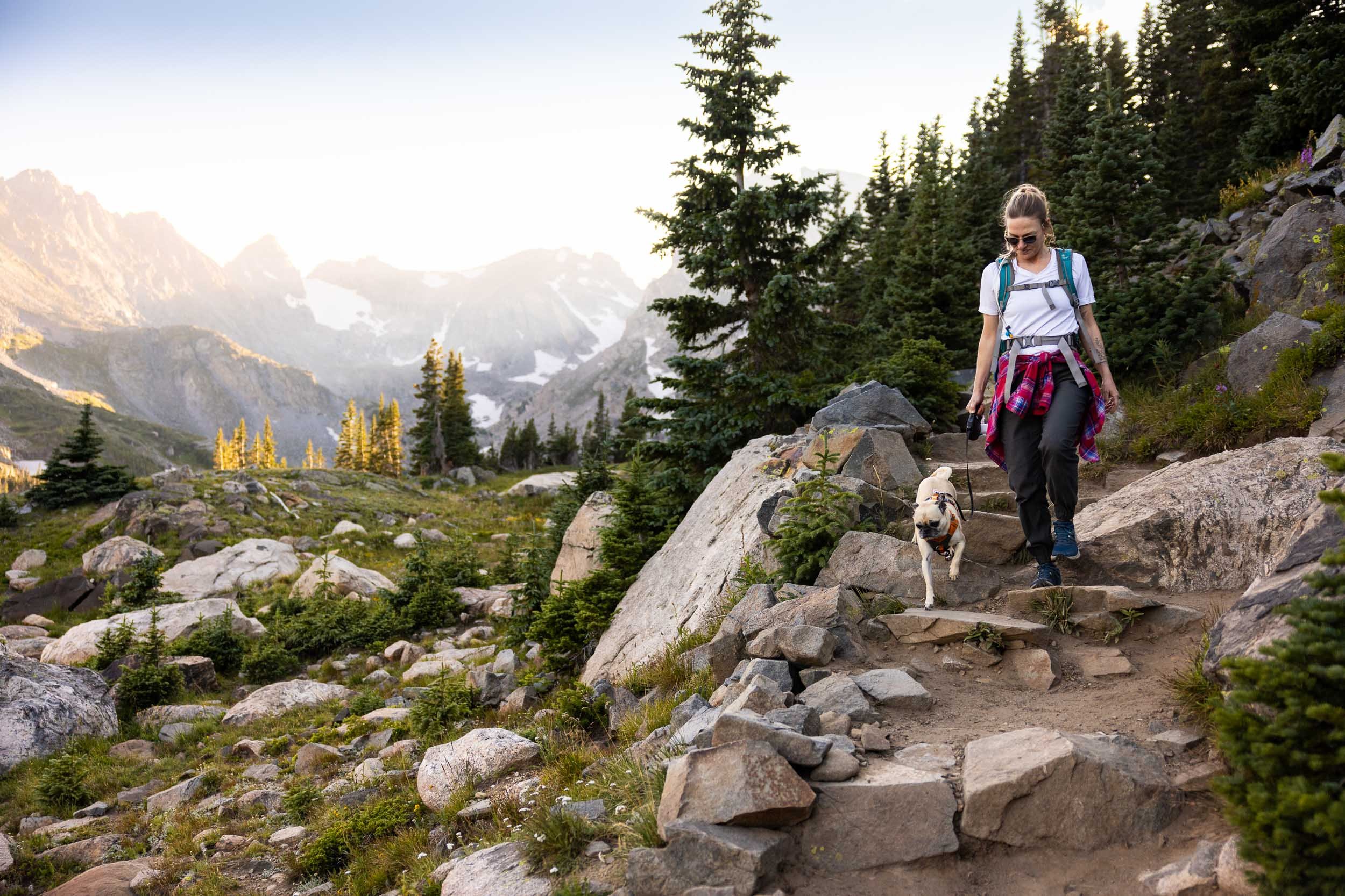 Dog-hike-in-Colorado-Mountains-004.jpg