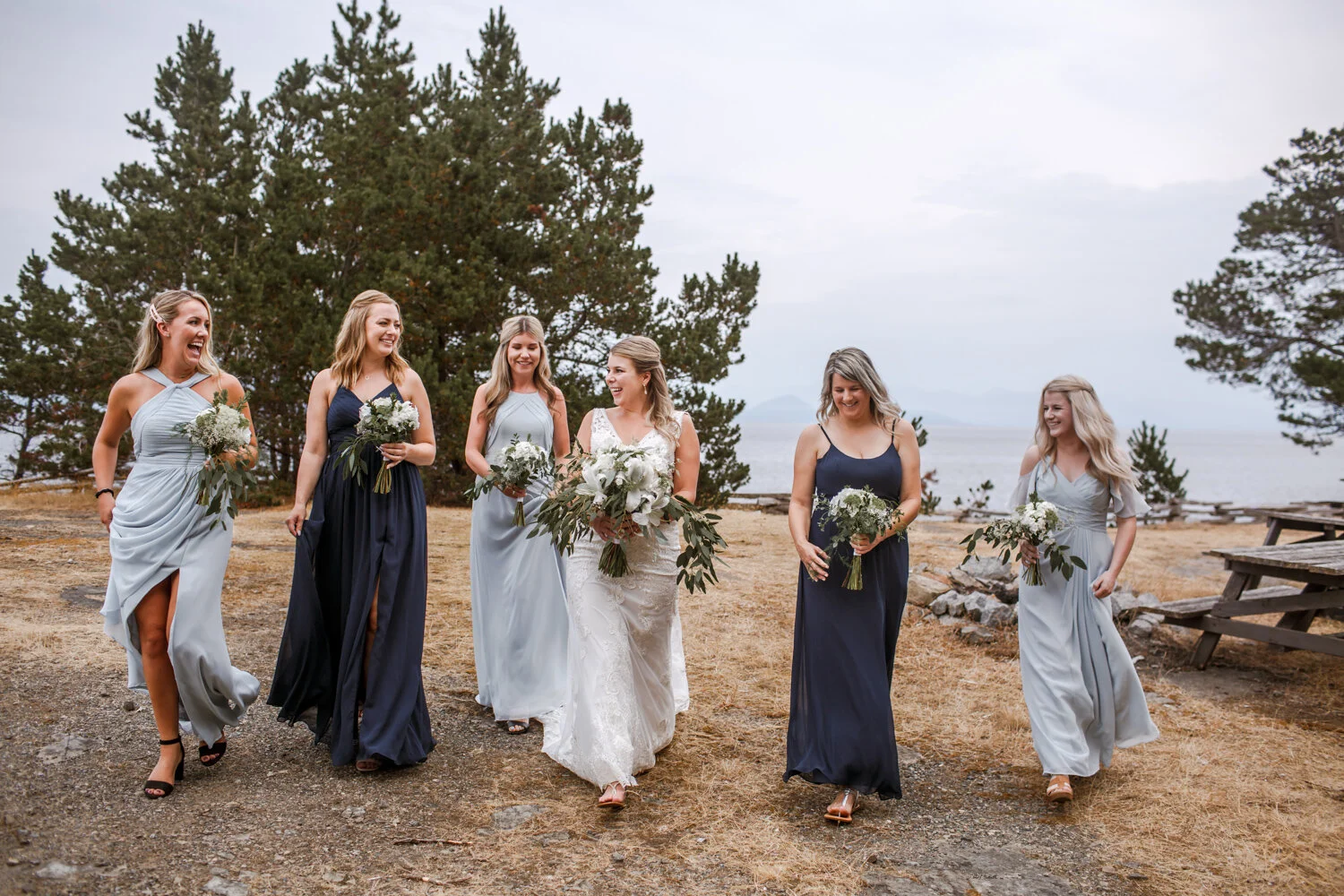 gabriola-island-dragons-lodge-wedding-3.jpg