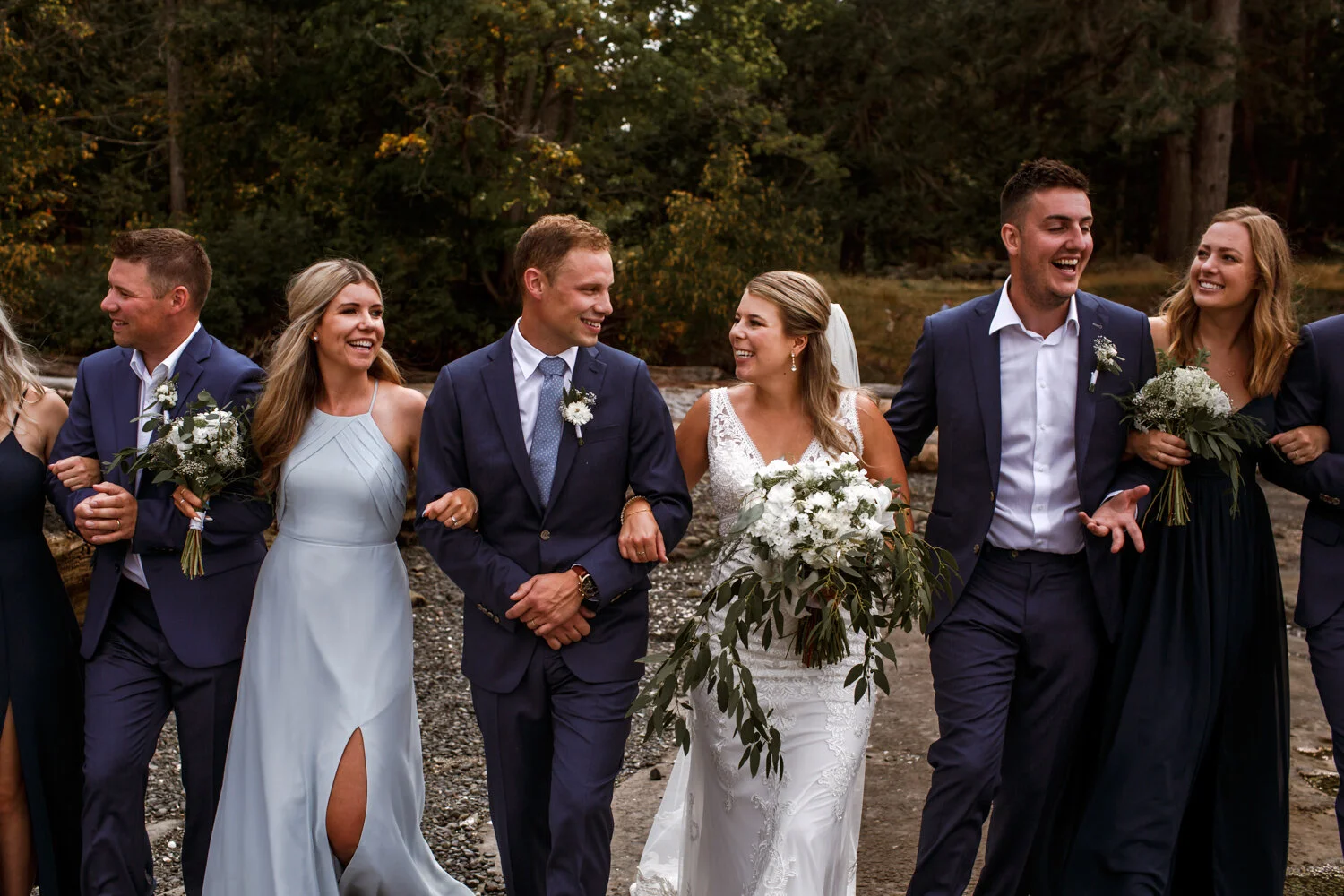 gabriola-island-dragons-lodge-wedding-5.jpg