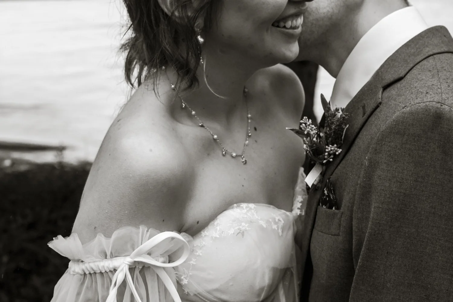 gabriola-surf-lodge-wedding.jpg