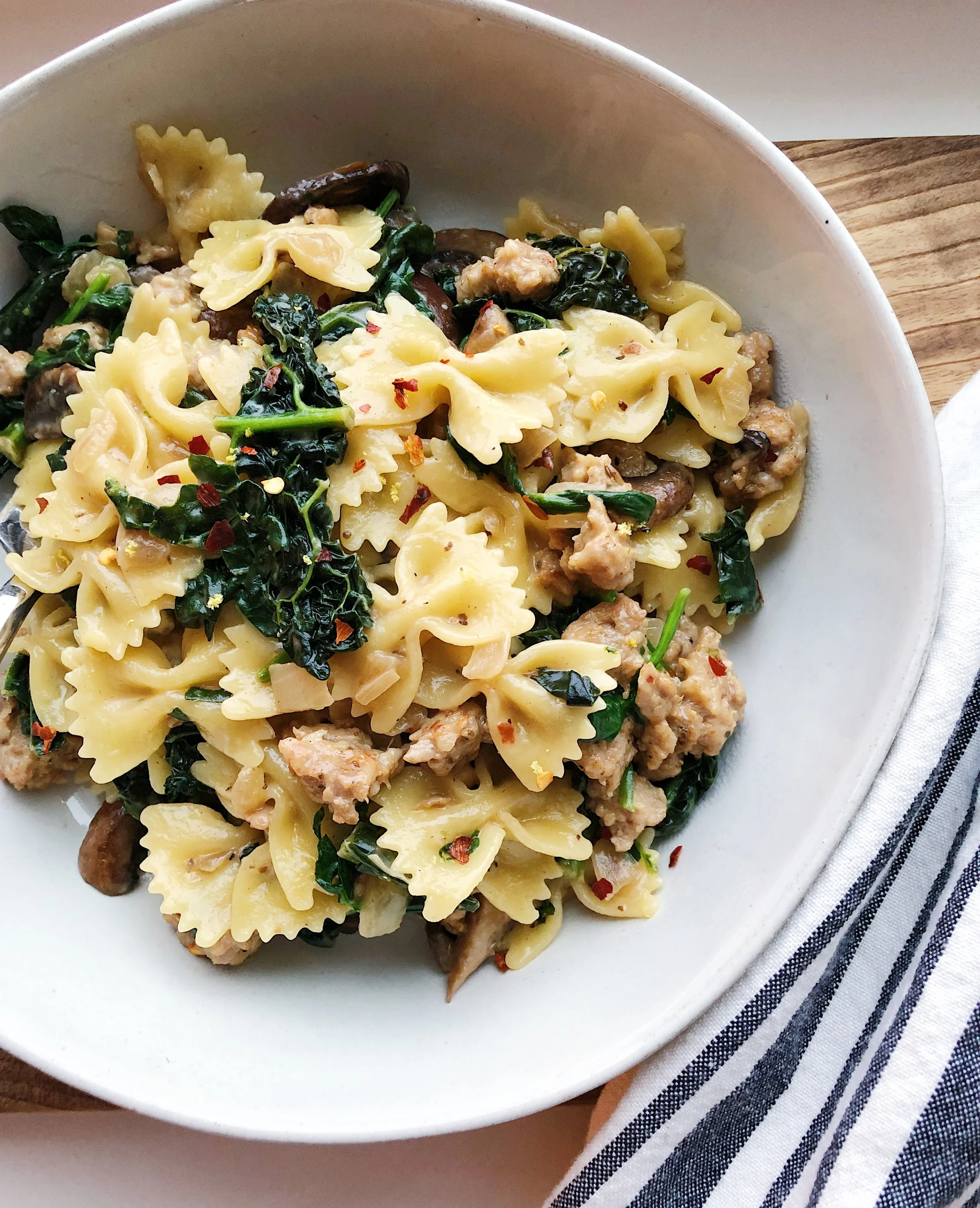 Creamy Sausage, Kale and Mushroom Pasta