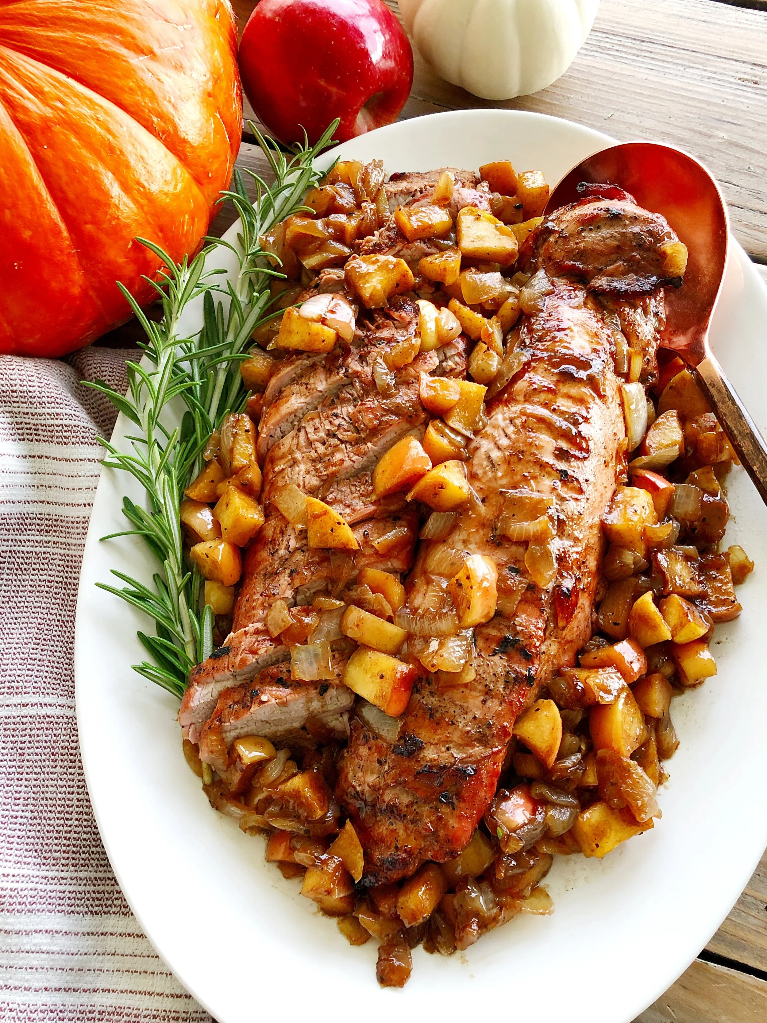 Pork Tenderloin with Apples and Onions