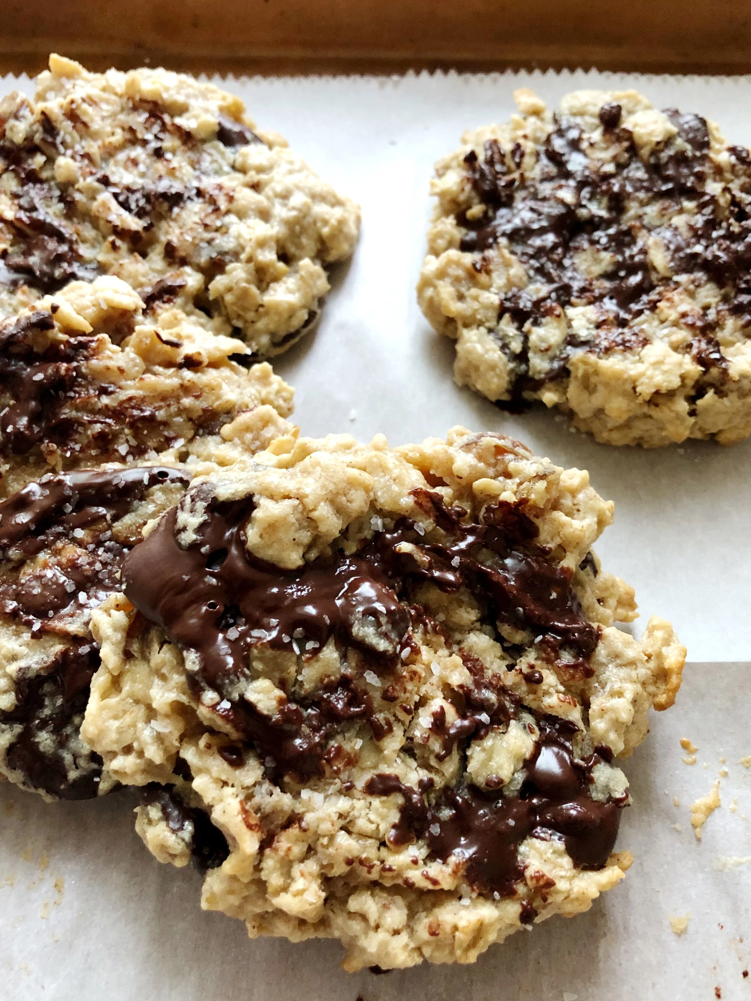 Gluten Free Oatmeal Tahini Chocolate Chip Cookies The Salt And Stone