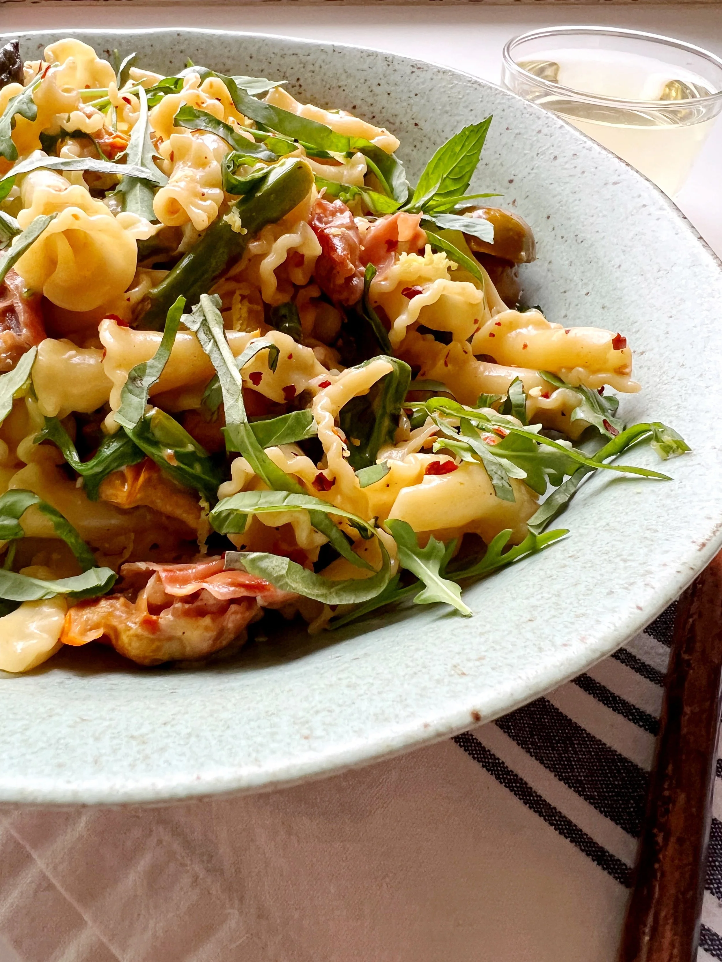 Spring Pasta with White Wine, Asparagus, Tomatoes and Prosciutto
