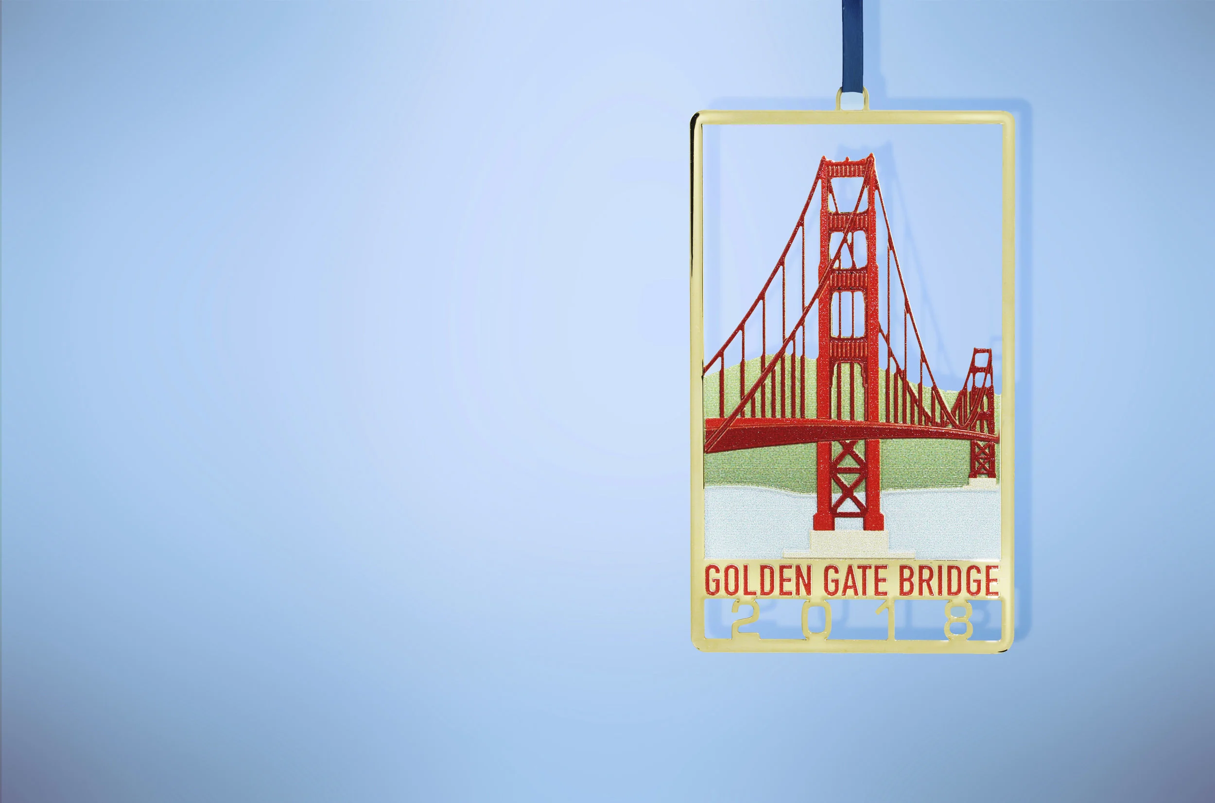 Page_Home_Option3_Parallax_Golden_Gate_Blue_video.jpg
