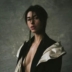 Kimbra's Tour Dates — seated