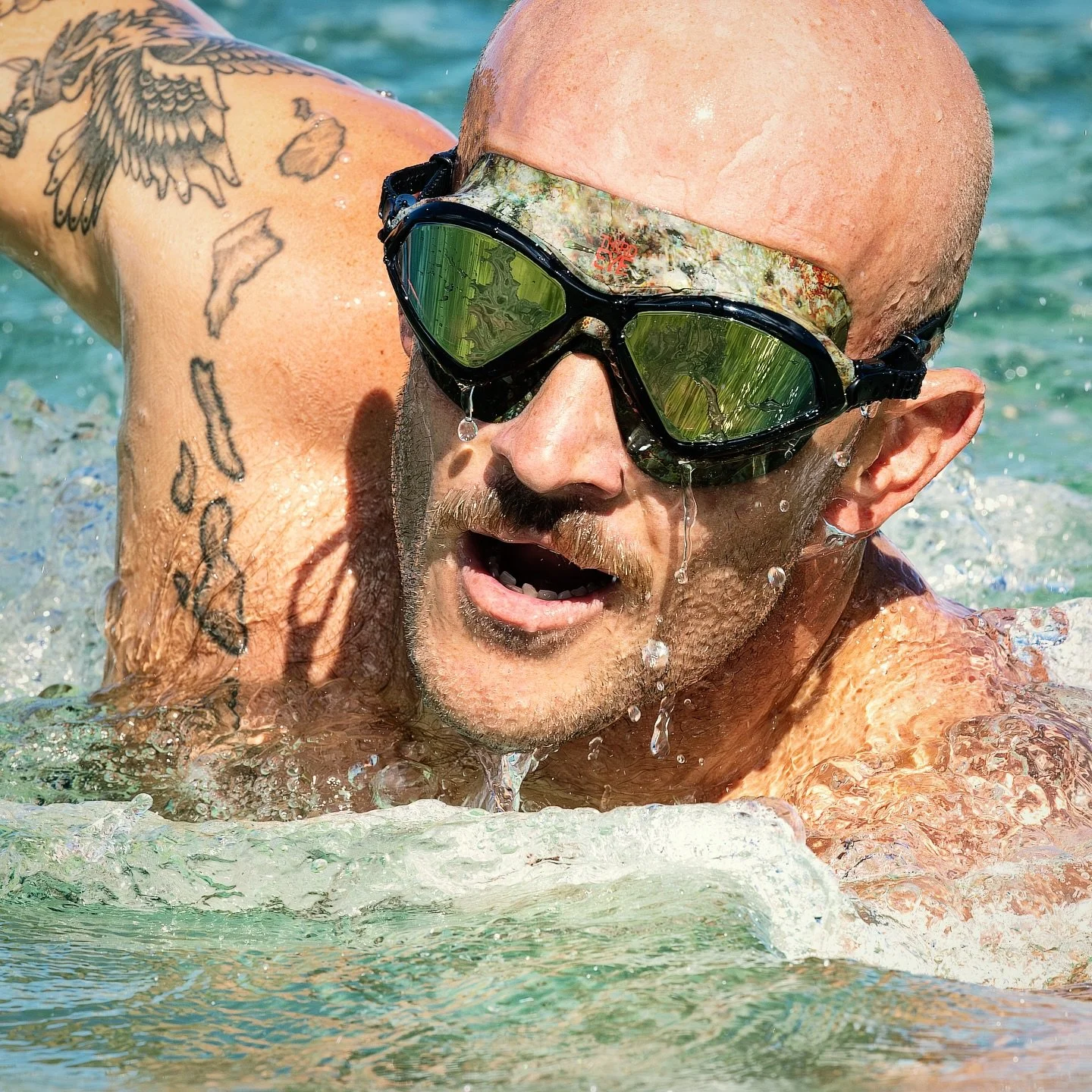 The Mystic X Deep End Fitness swim goggles is coach and @deepend_orangecounty co-owner Tyrus Griffin @tyrus_griffin new favorite! 

Today is your last chance to get yours with 25% off with code GOSWIM2025 at thirdeyeworld.com - or link in profile.

?