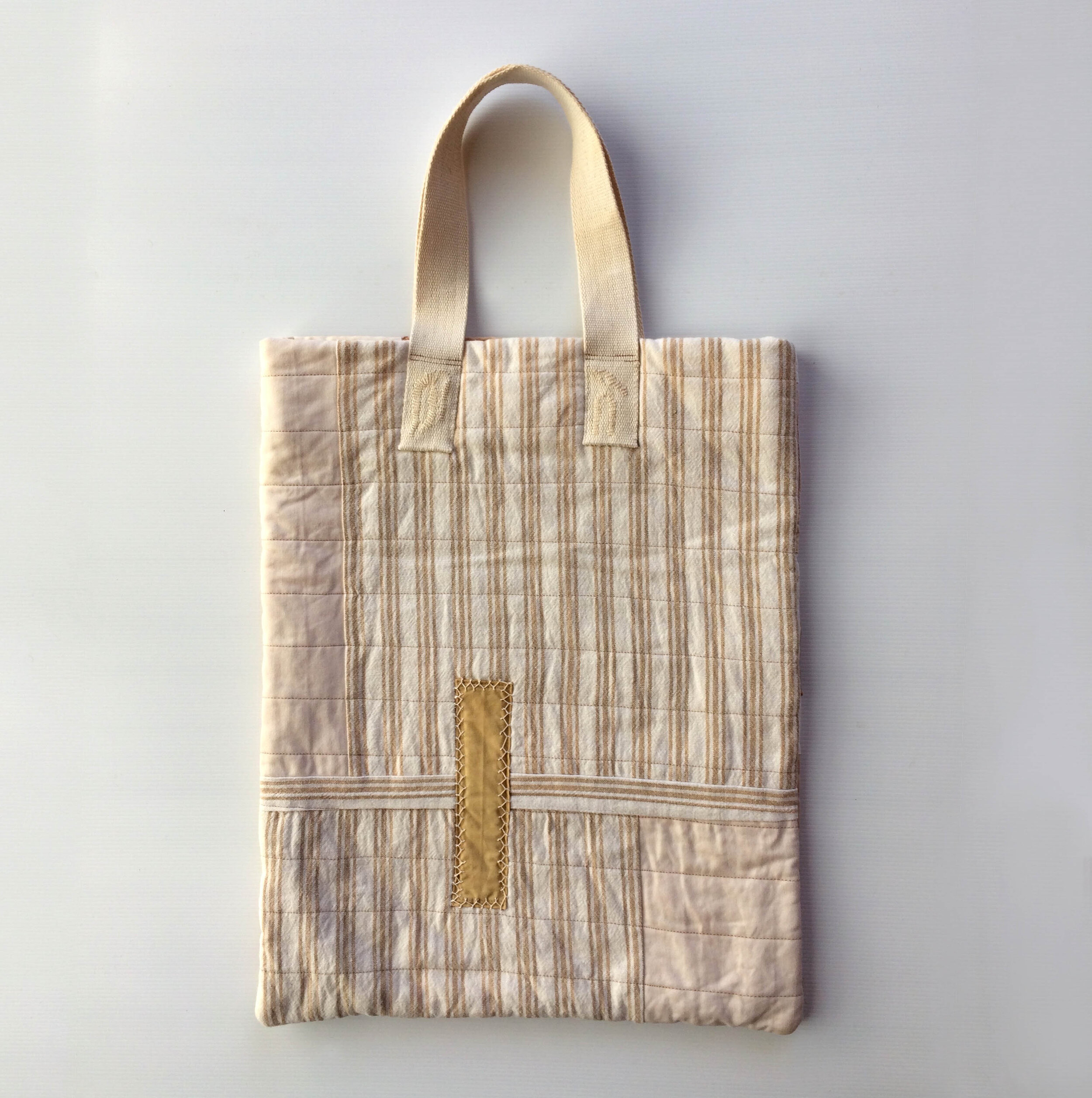Quilted Tote Bag - Naturally dyed - Log Cabin — Studio PCL