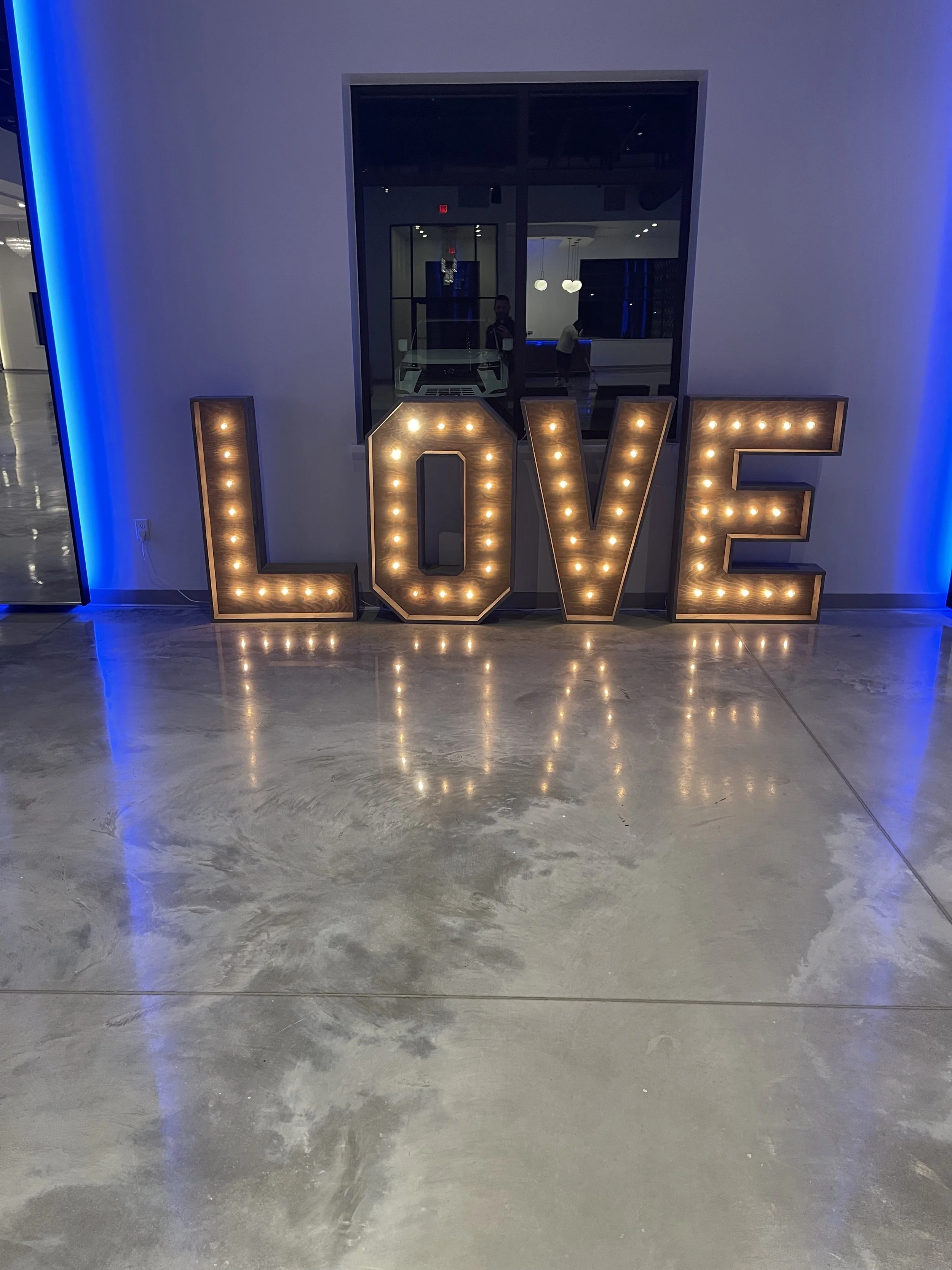 Illuminated 'LOVE' Sign