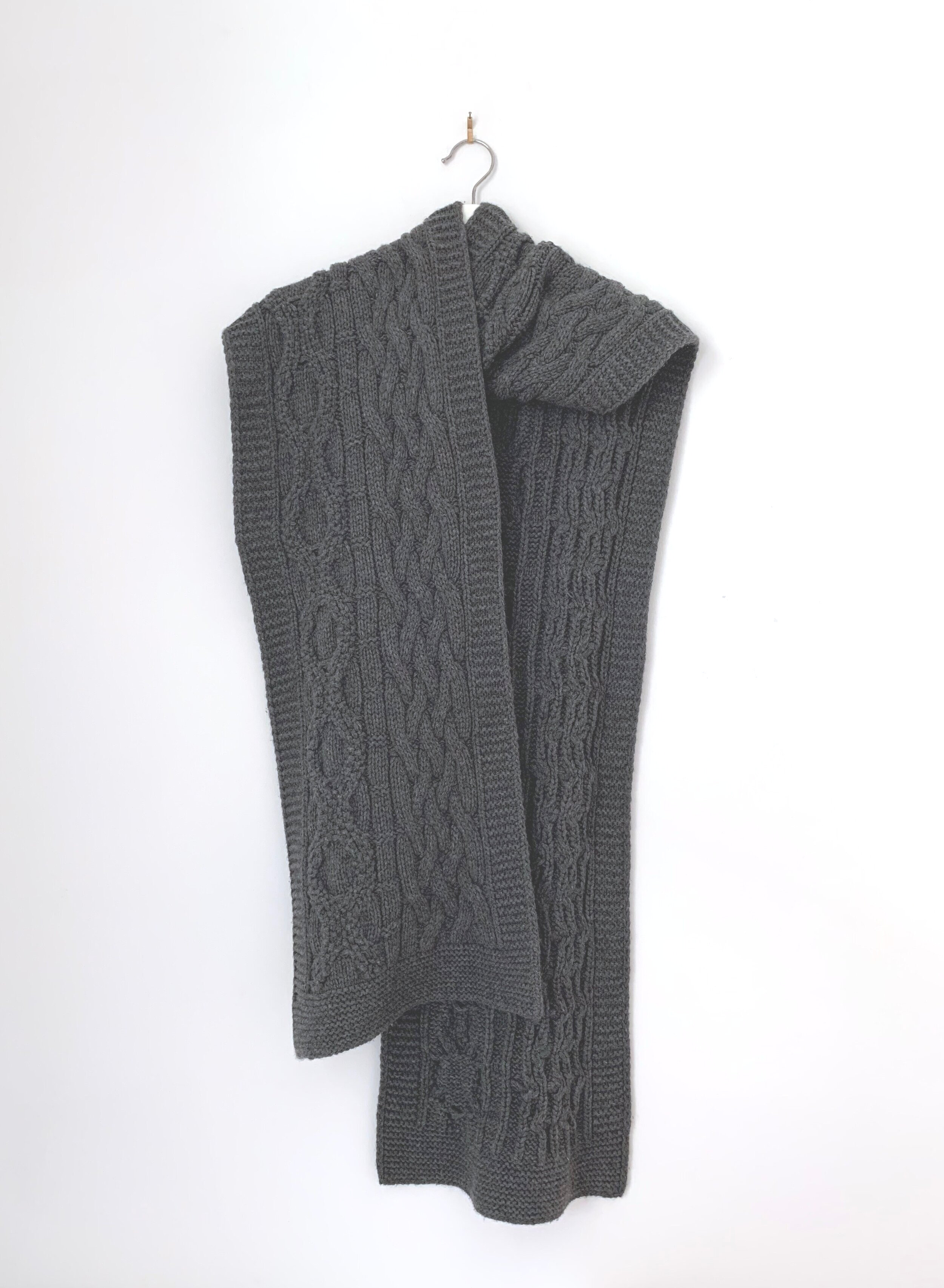 Grey+cashmere+scarf.jpg