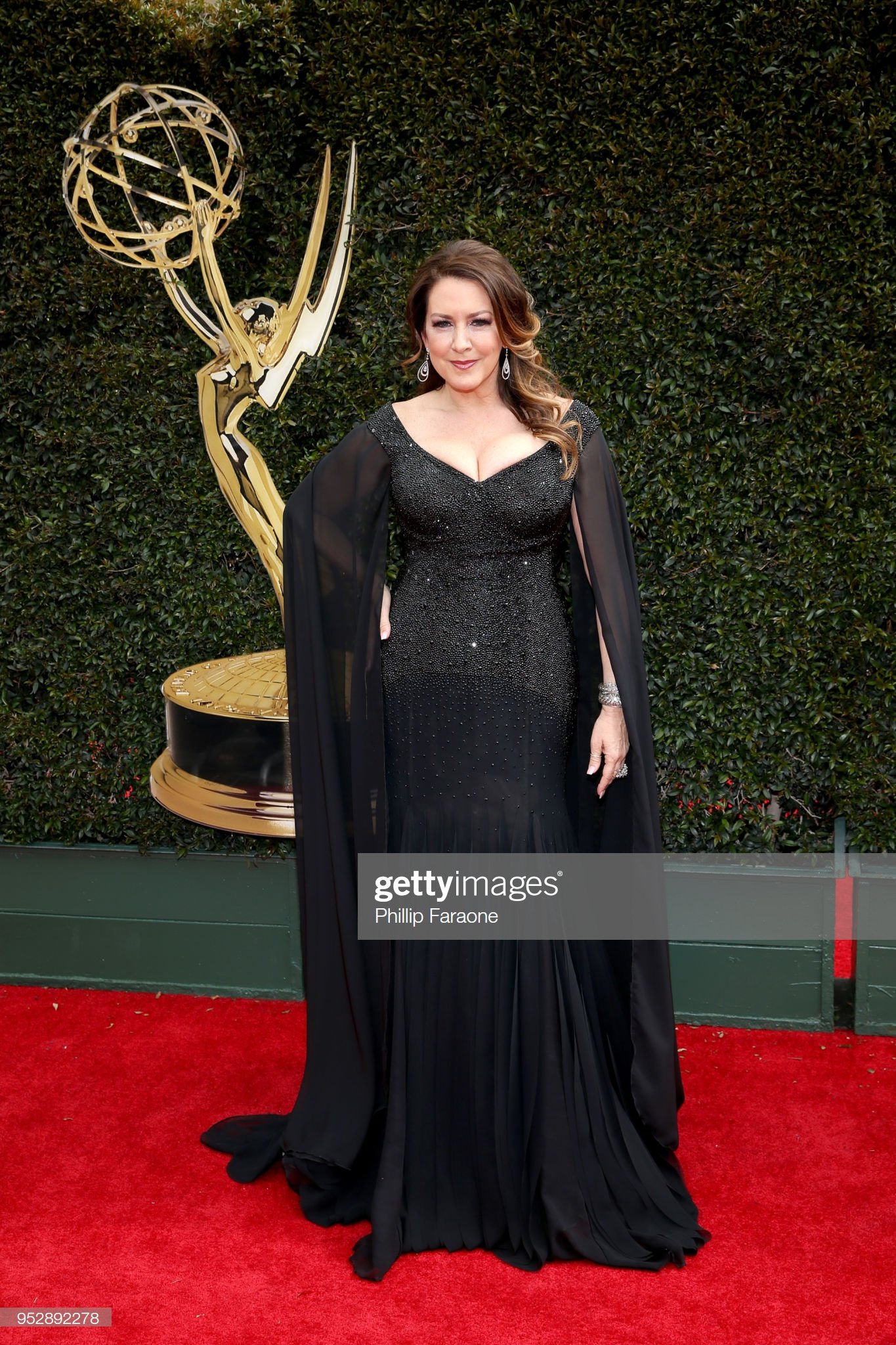 PASADENA, CA - APRIL 29:  Joely Fisher attends the 45th annual Daytime Emmy Awards at Pasadena Civic Auditorium on April 29, 2018 in Pasadena, California.  (Photo by Phillip Faraone/WireImage) 