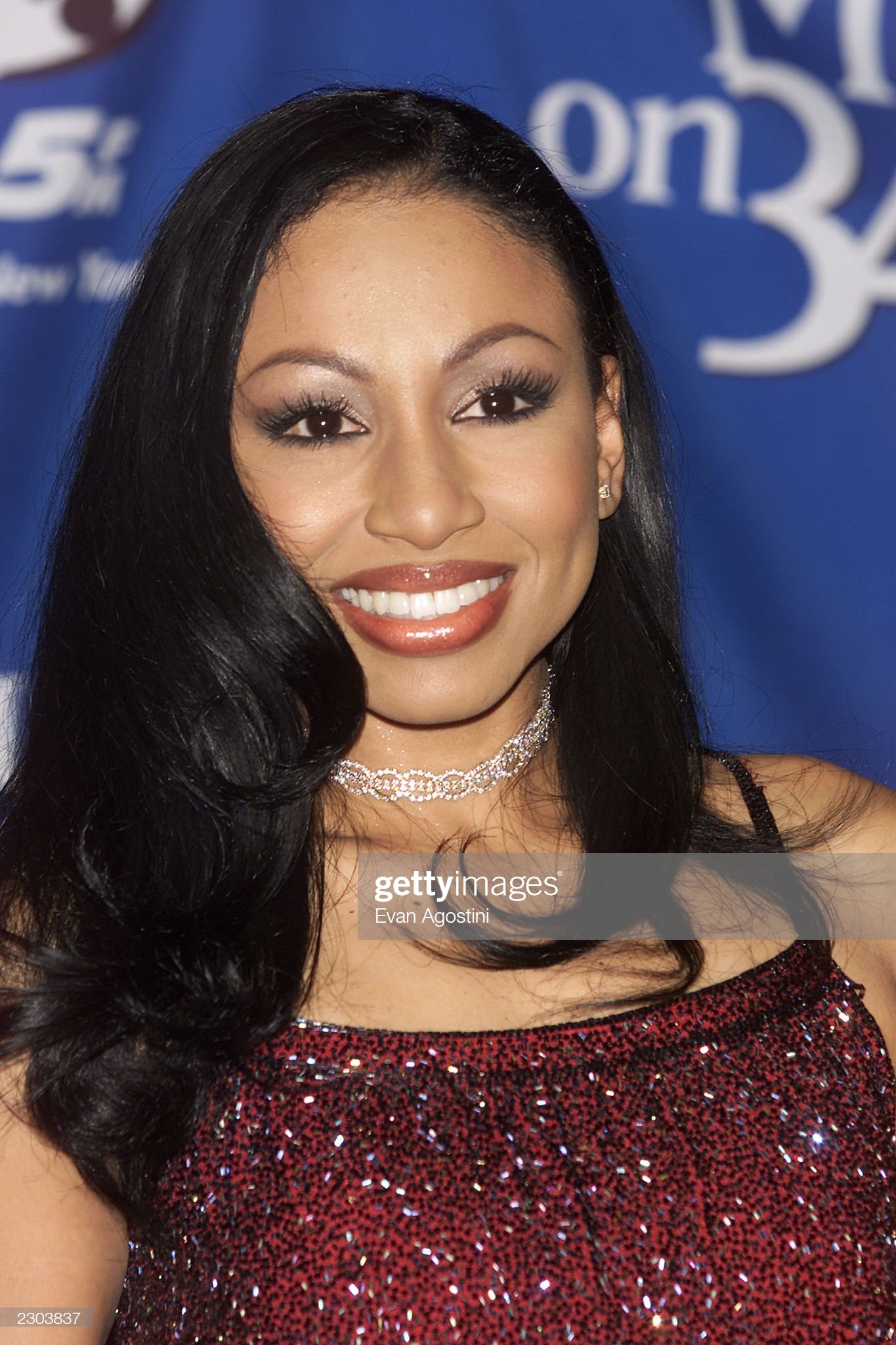  Singer Debelah Morgan at the 'Miracle on 34th Street' all-star concert at Madison Square Garden. 12/19/2000. Photo: Evan Agostini/ImageDirect 