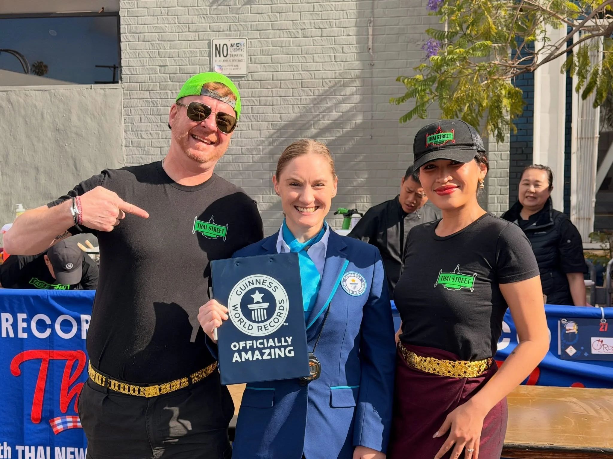 LFG! 😊 #guinnessbookofworldrecords #thaistreetrestaurantgroup