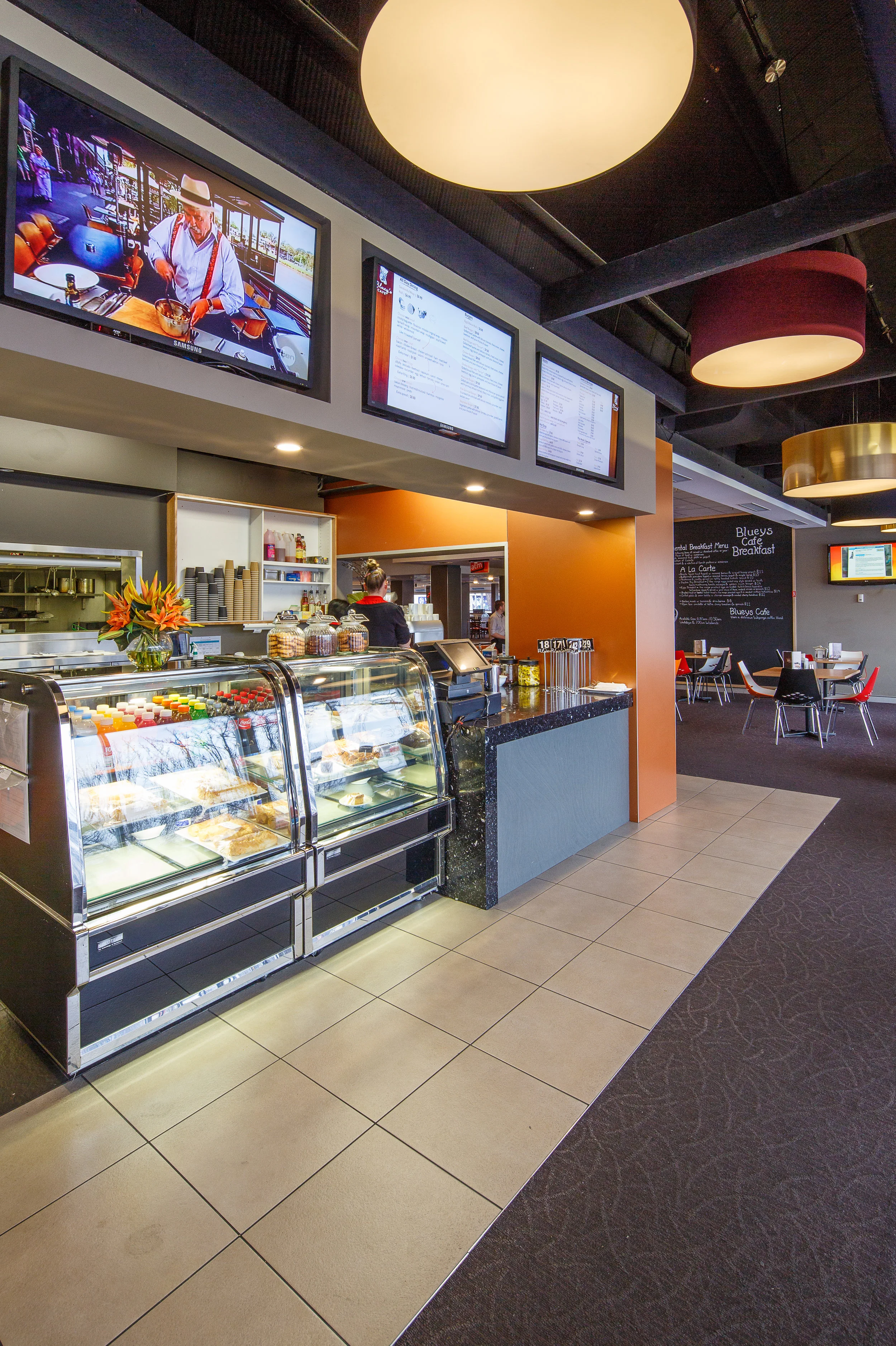 [130812-130812] Bluey's Café (Chalk Studio) _0003 [Original].jpg