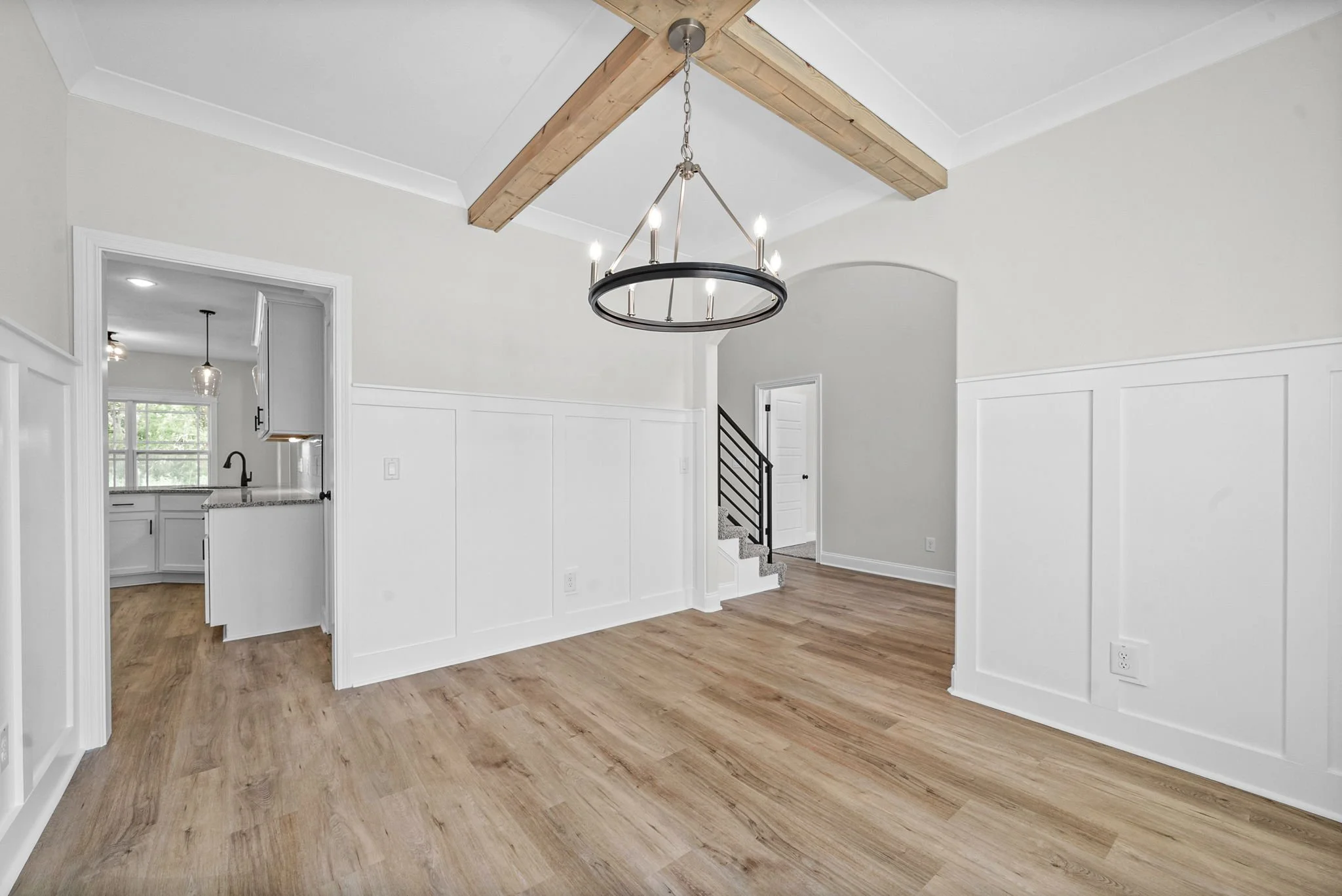 8-web-or-mls-729-buffalo-frd-dr.jpg