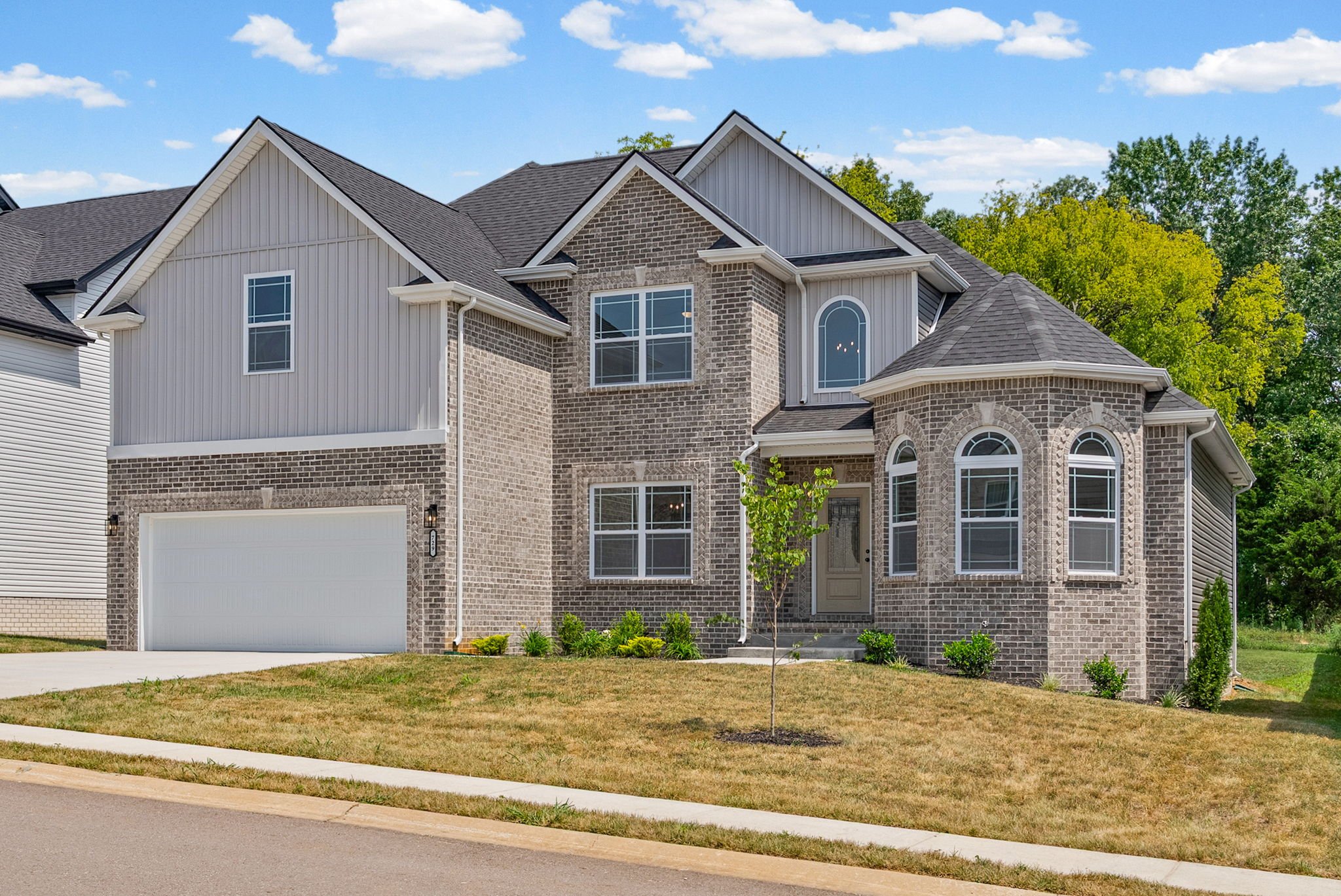 4-web-or-mls-729-buffalo-frd-dr.jpg