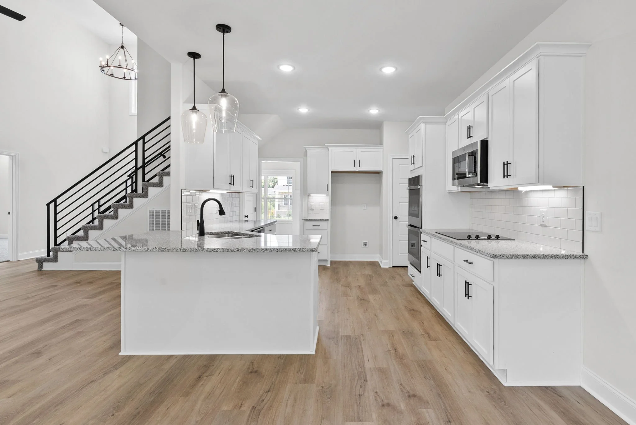 15-web-or-mls-729-buffalo-frd-dr.jpg