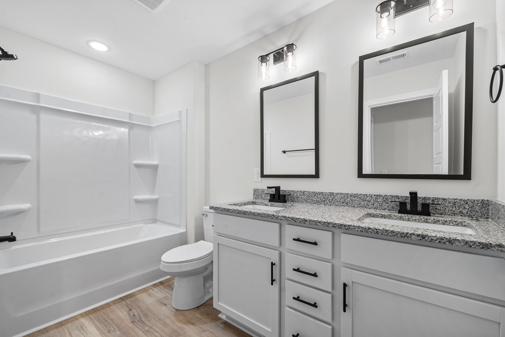 34-web-or-mls-729-buffalo-frd-dr.jpg