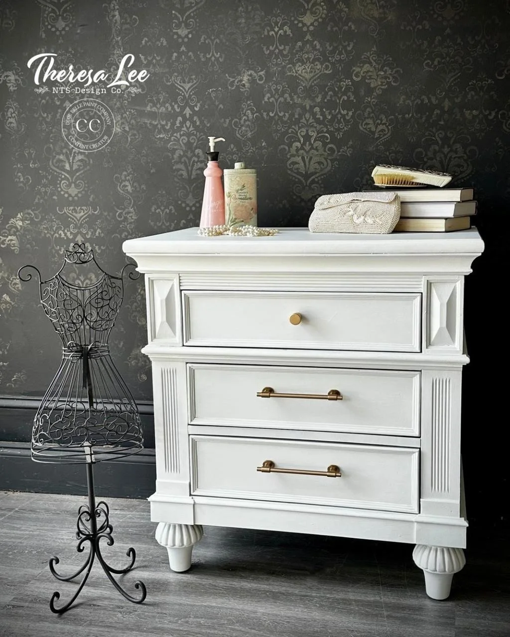elderflower-nightstand__20107.jpg