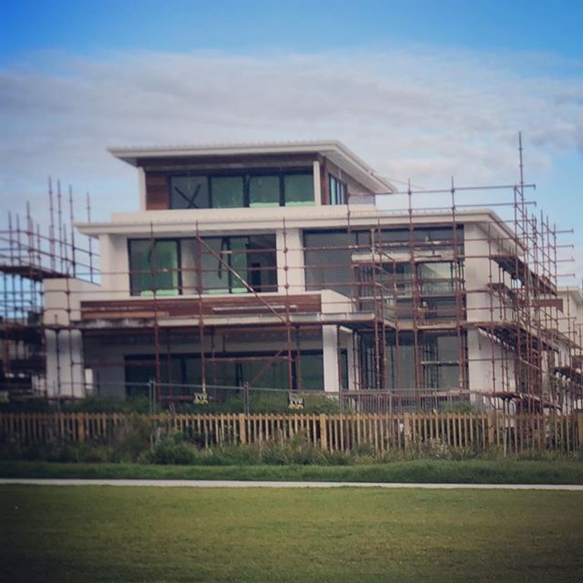 Waterfront build by Gremmo homes . . .

#ABCscaffolds #scaffolds #scaffoldwork #scaffolding #scaffoldhire #construction #building #built #scaffoldbuilder #loveyourjob #hardwork #scaffy #sydneybuilder #commercial #commericalconstructions #residential 