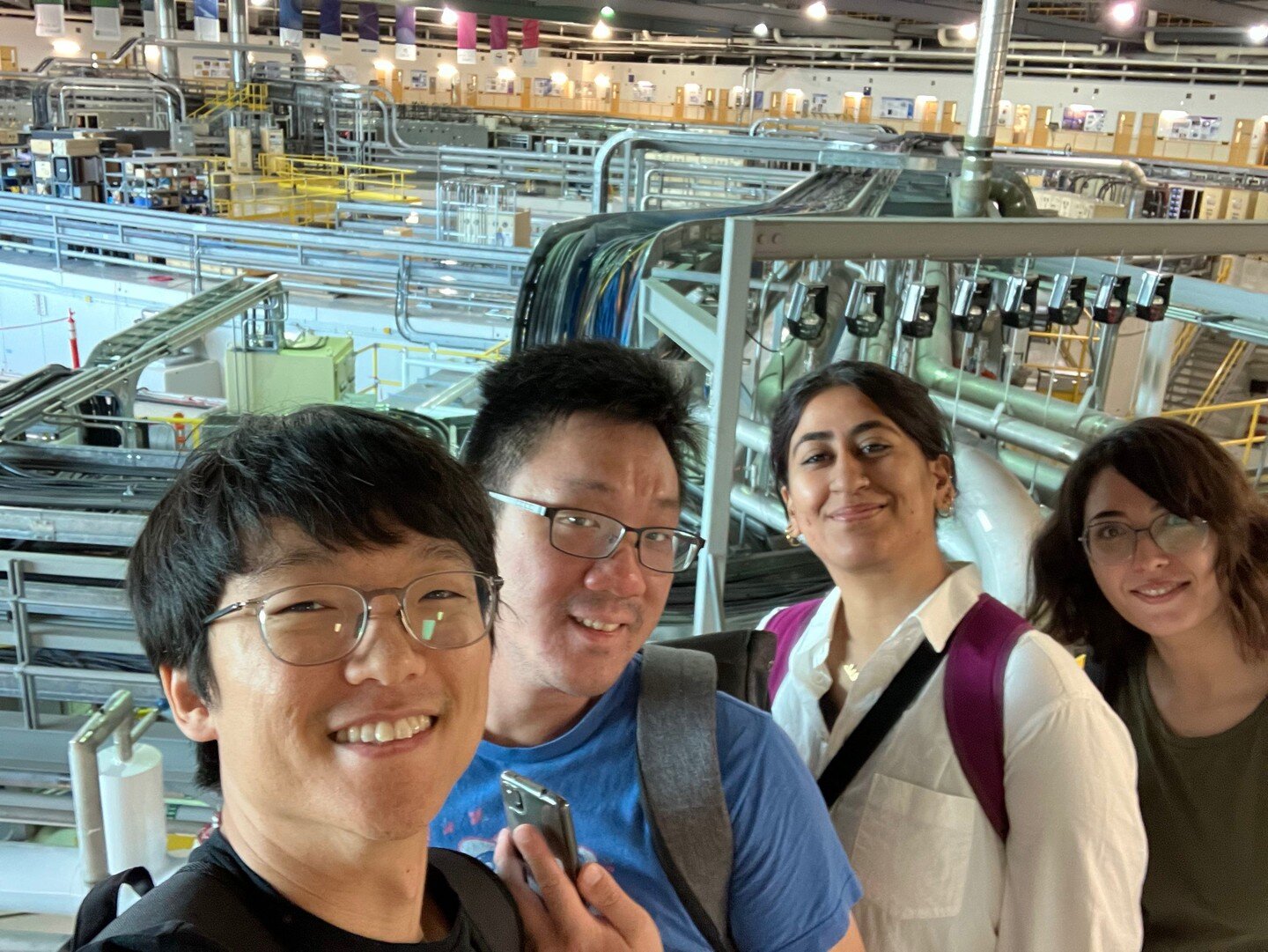 FEEL lab visited the Canadian Light Source in Saskatoon Canada to perform synchrotron X-ray experiments!

#tmufeas
#tmufeellab 
#tmuchemicalengineering 
#canadianlightsource